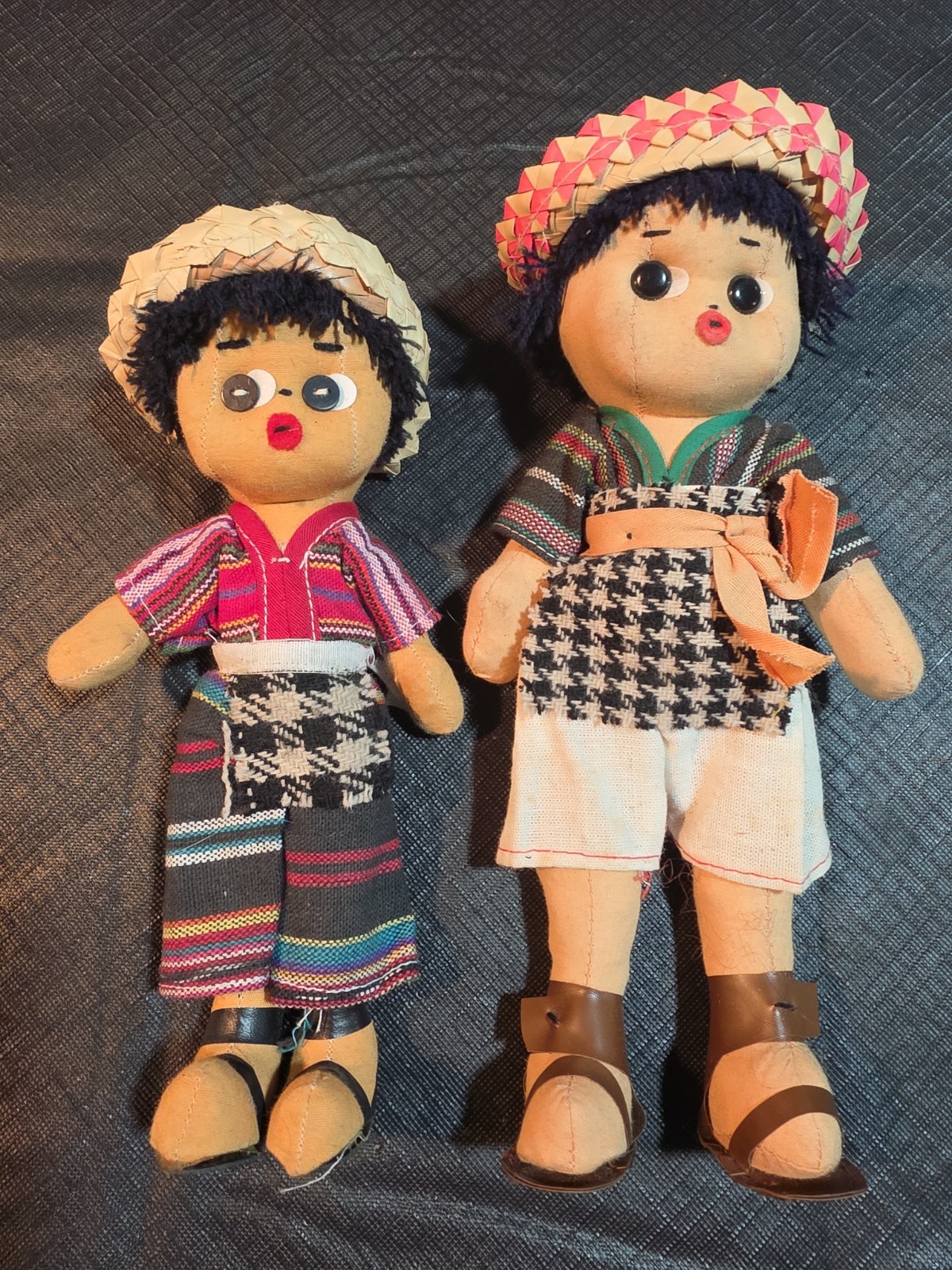 Vintage Handmade Mexican Guatemalain  Folk Art Cloth Pair Dolls