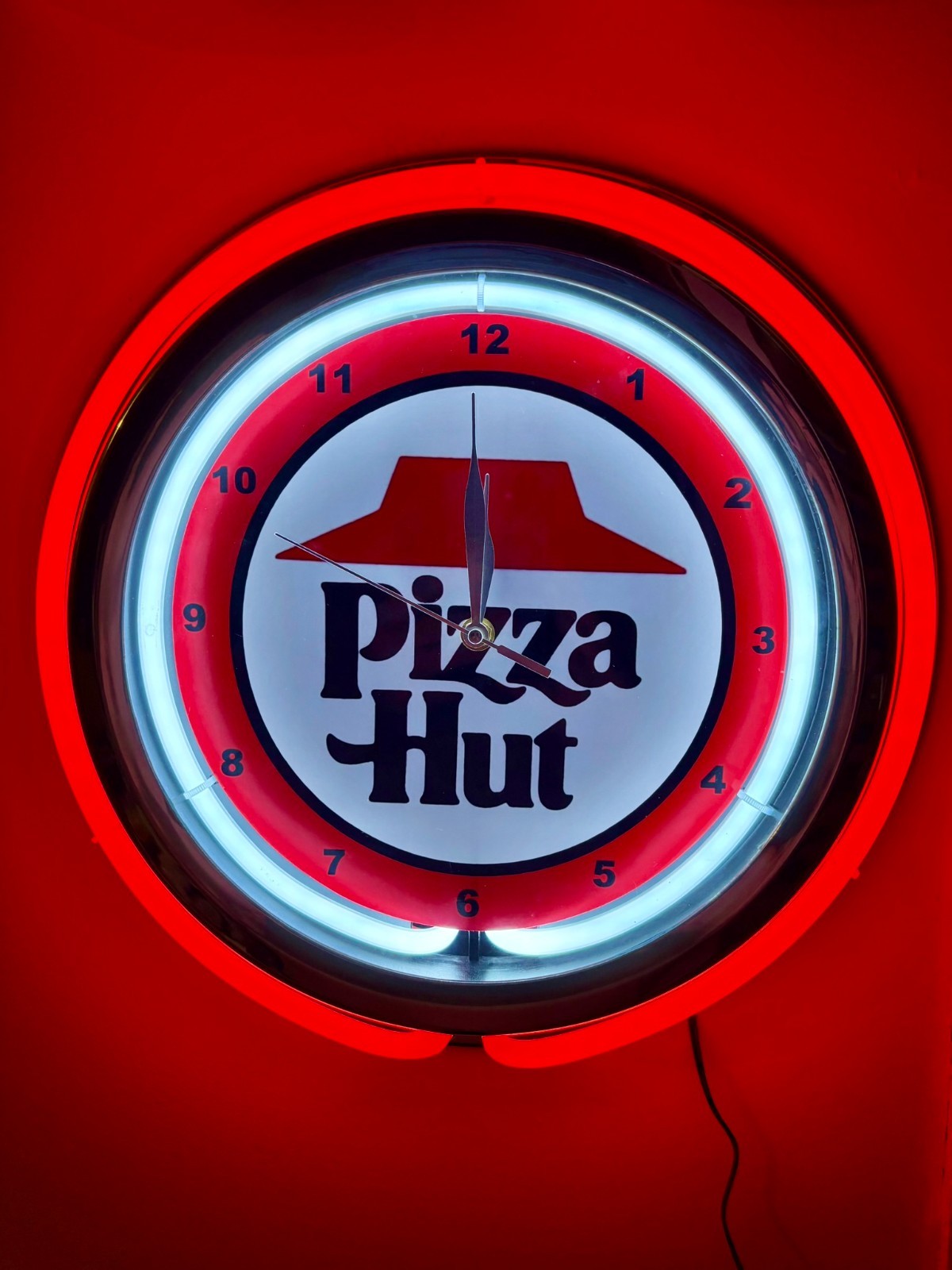 Pizza Hunt Restaurant Diner Kitchen RED Neon Style LED Clock Sign