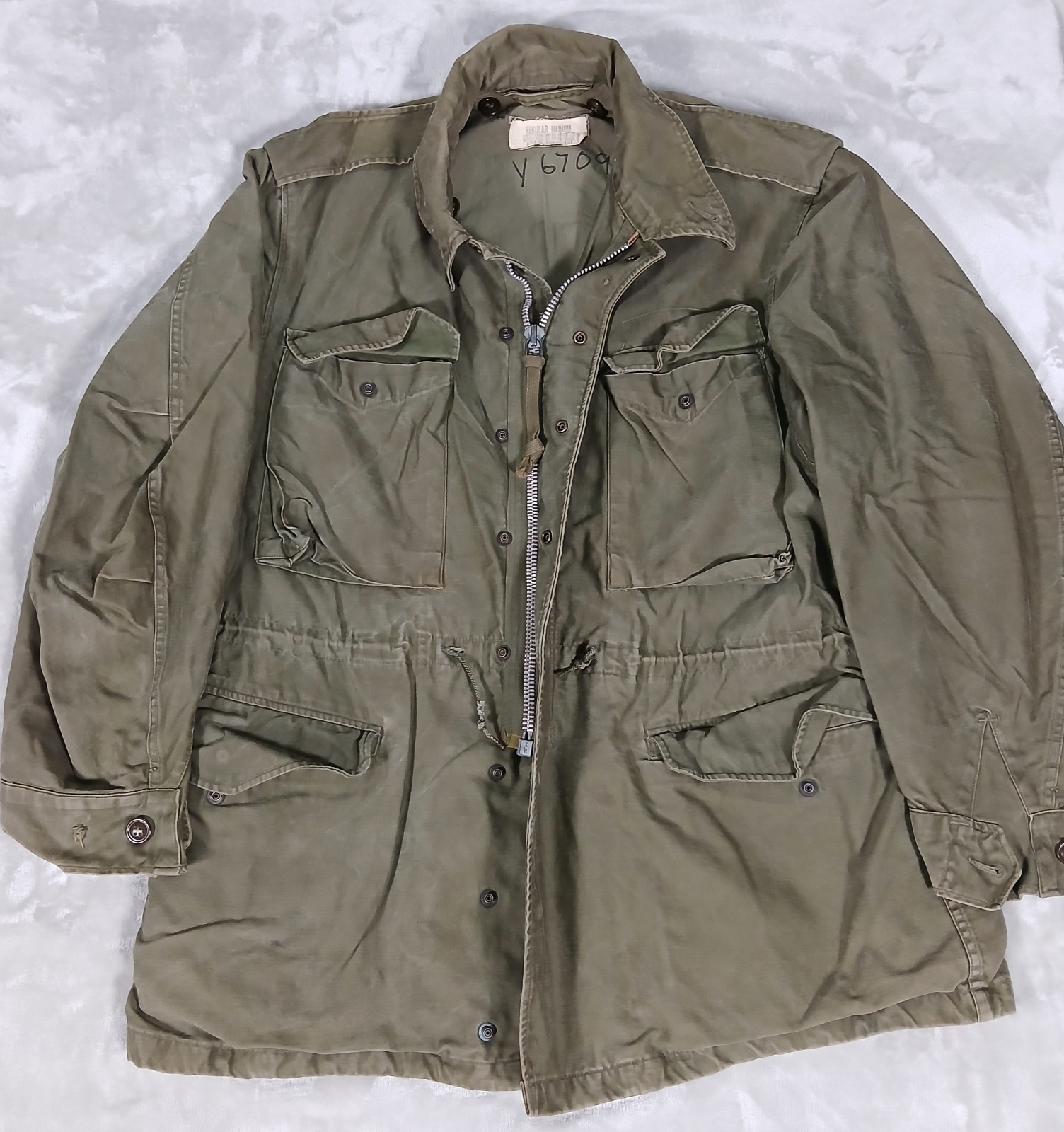 Vintage US Army M51 Field Jacket Medium Regular M-1951 OG107 Korea Vietnam Coat