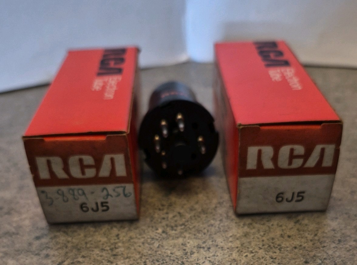 Lot Of 2 RCA Electron Tubes 6J5, NOS