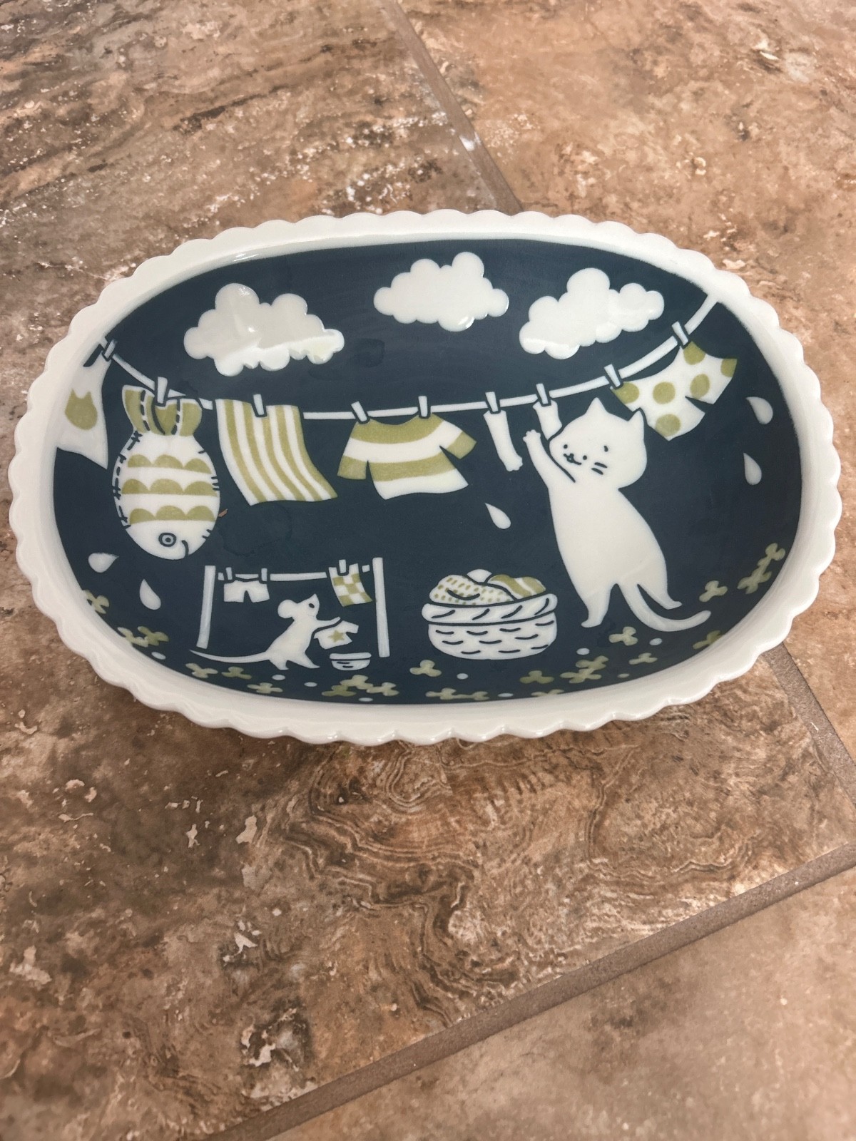 Mino Ware Kitty Cat Sunday Oval Bowl Made in Japan