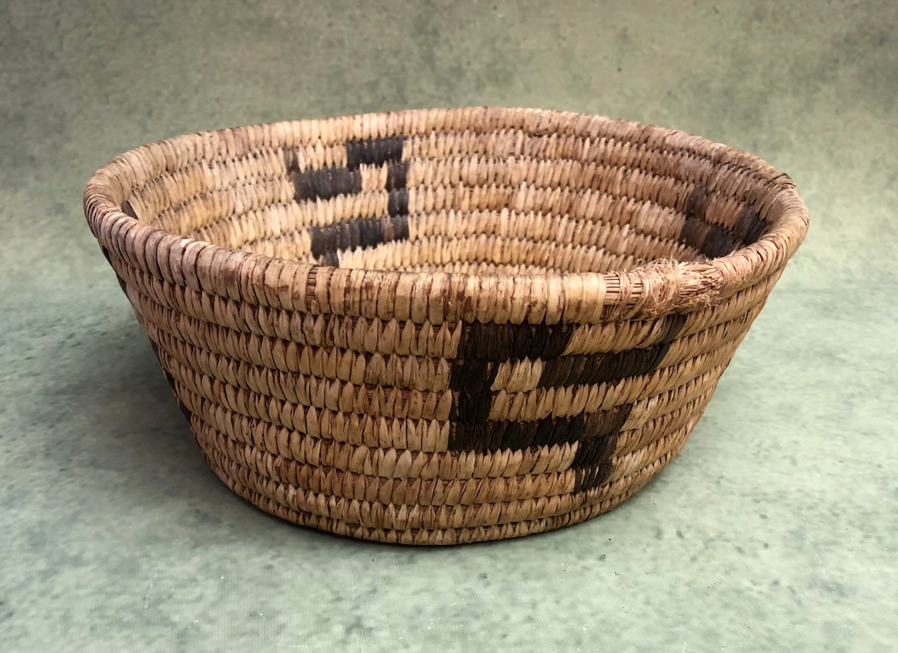 Antique 1920 Papago Tohono O\'odham Finger Dance Whirl Native American  Basket