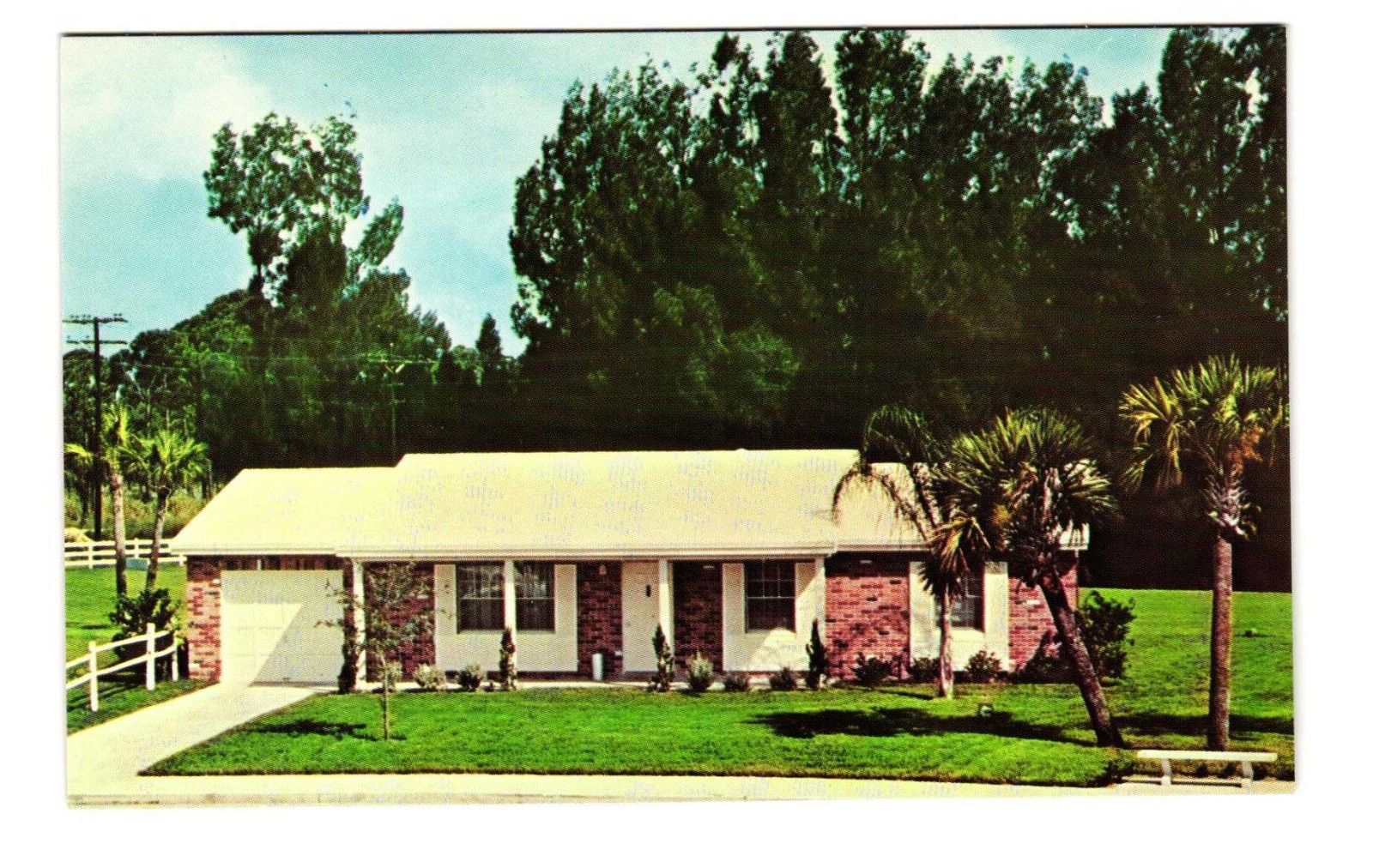 Levitt Park at Rockledge FL by Leavitt and Sons, VTG postcard Unp The Flagler