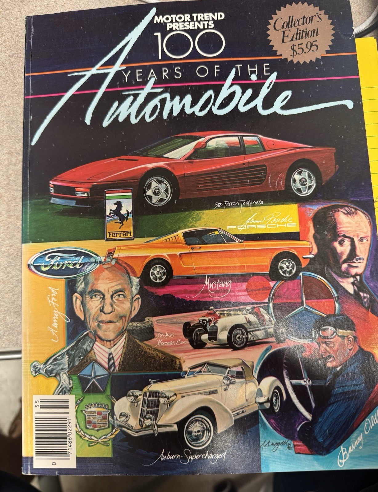 MOTOR TREND BOOK, 