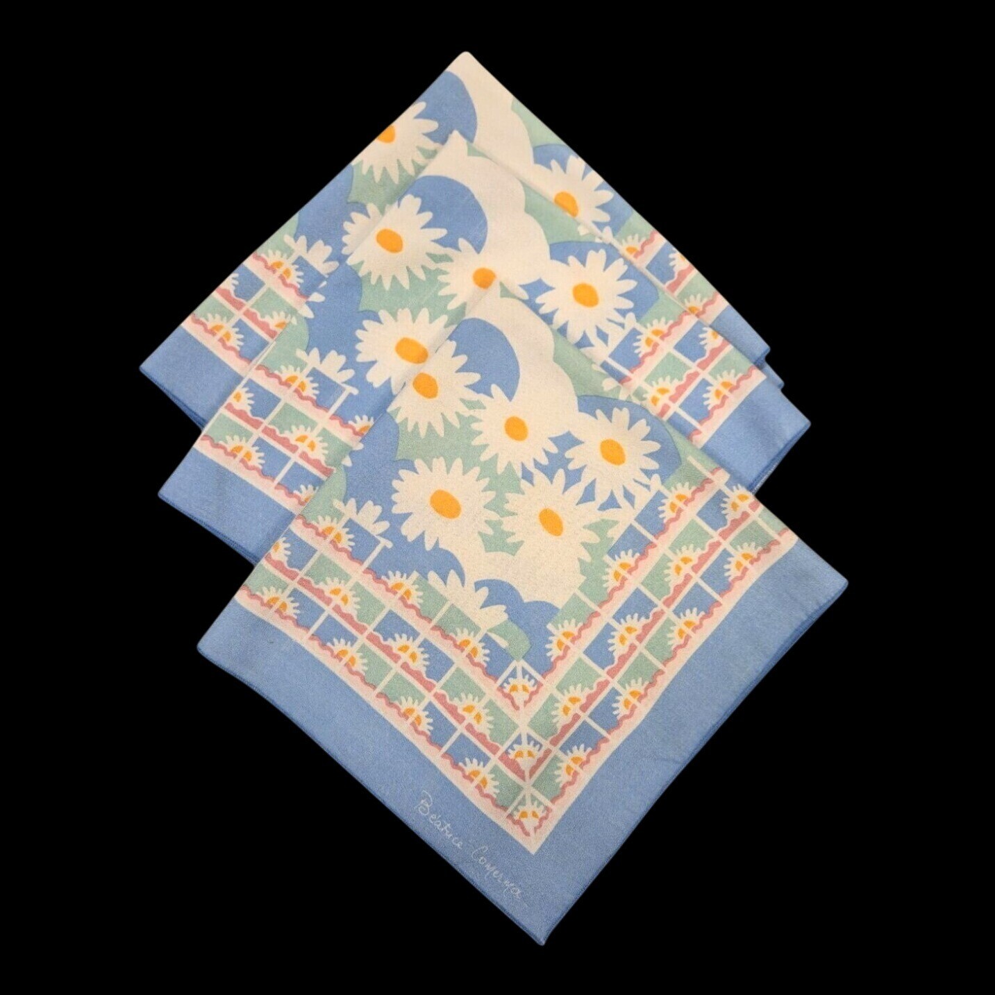 Vintage Beatrice Comerma  Cloth Napkins Floral daisy Pastel with Sun MCM Daisies
