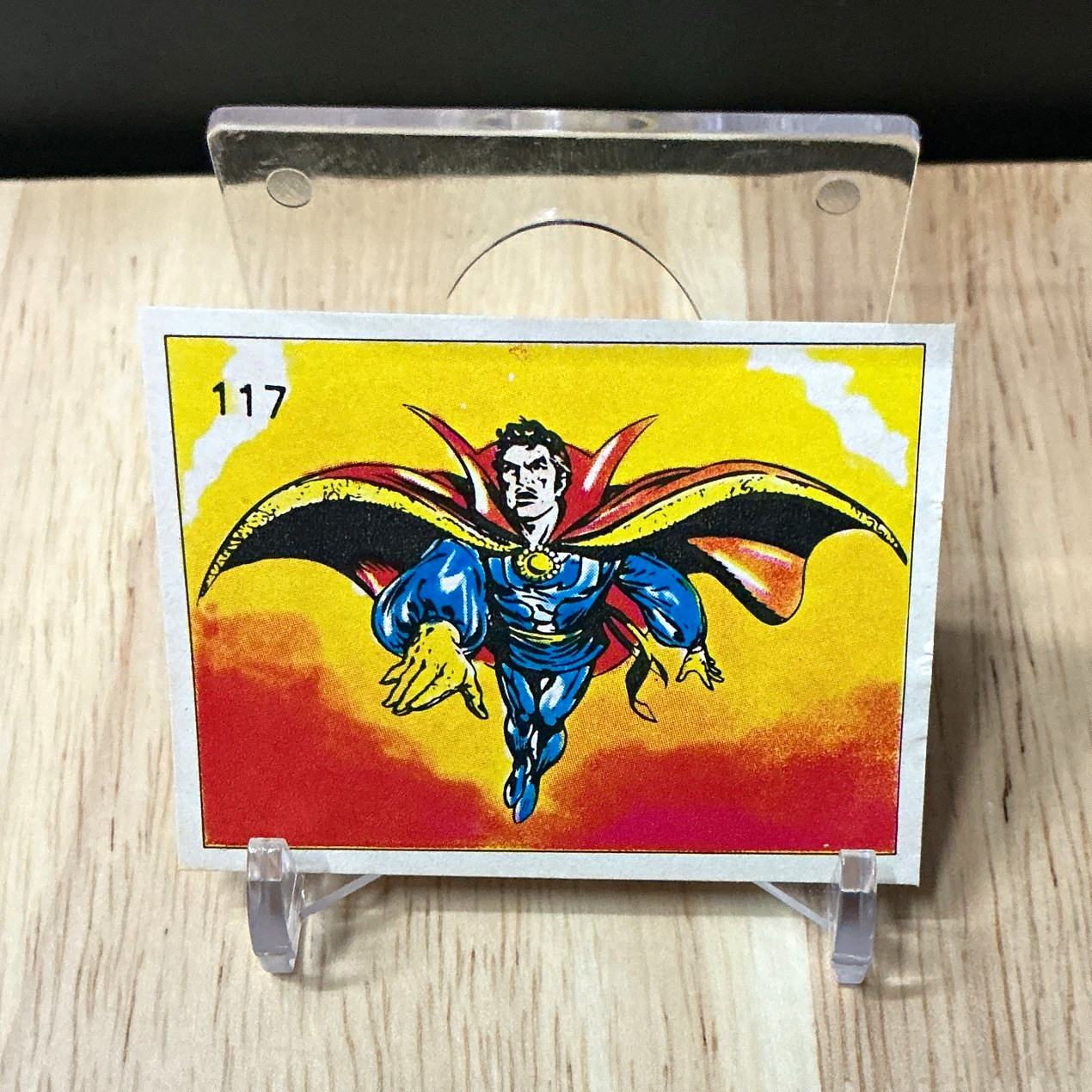 Marvel 1980 Doctor Strange  Non-Sport Trading Card #117 Original Venezuela