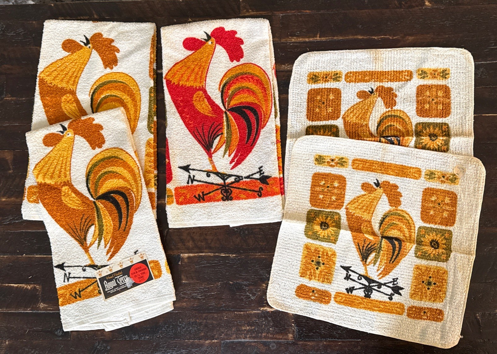 VINTAGE SET 5 NOS ROYAL TERRY CHICKEN KITCHEN HAND TOWELS MCM