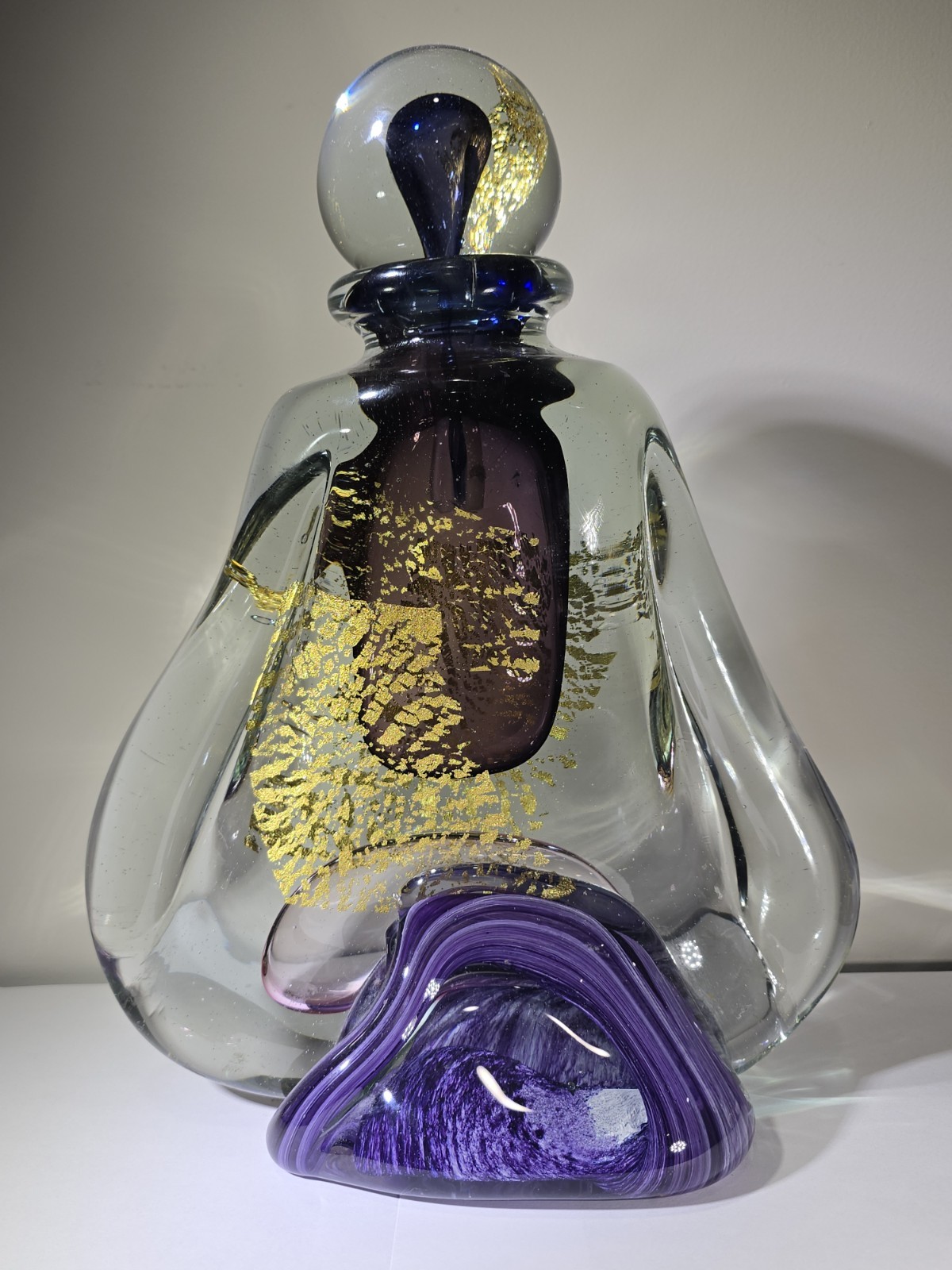 Jean Claude Novaro 2007 Signed Art Glass Perfume Bottle Decanter Gold Leaf 14.5