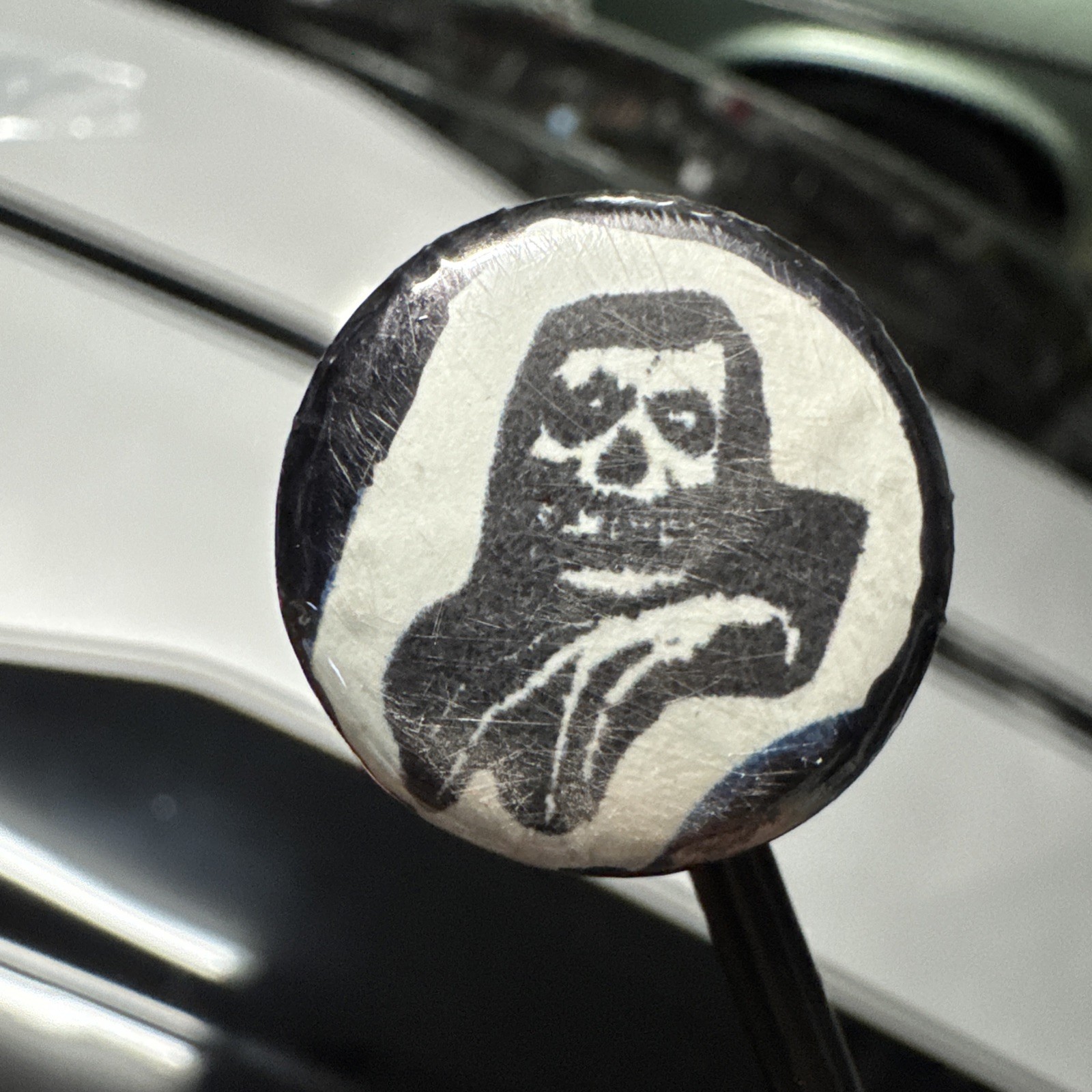 Misfits 1 inch used Pinback Button Pin legacy of brutality - 80s 90s