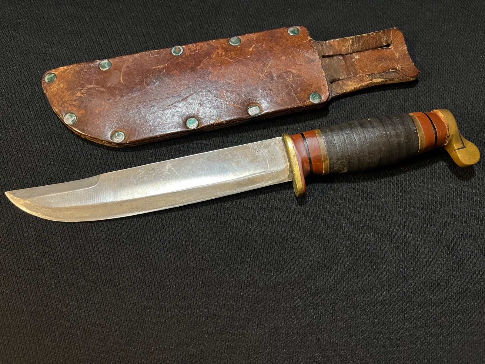 Good Looking WWII Theater Knife -US WW2 Combat -Well-made Homefront