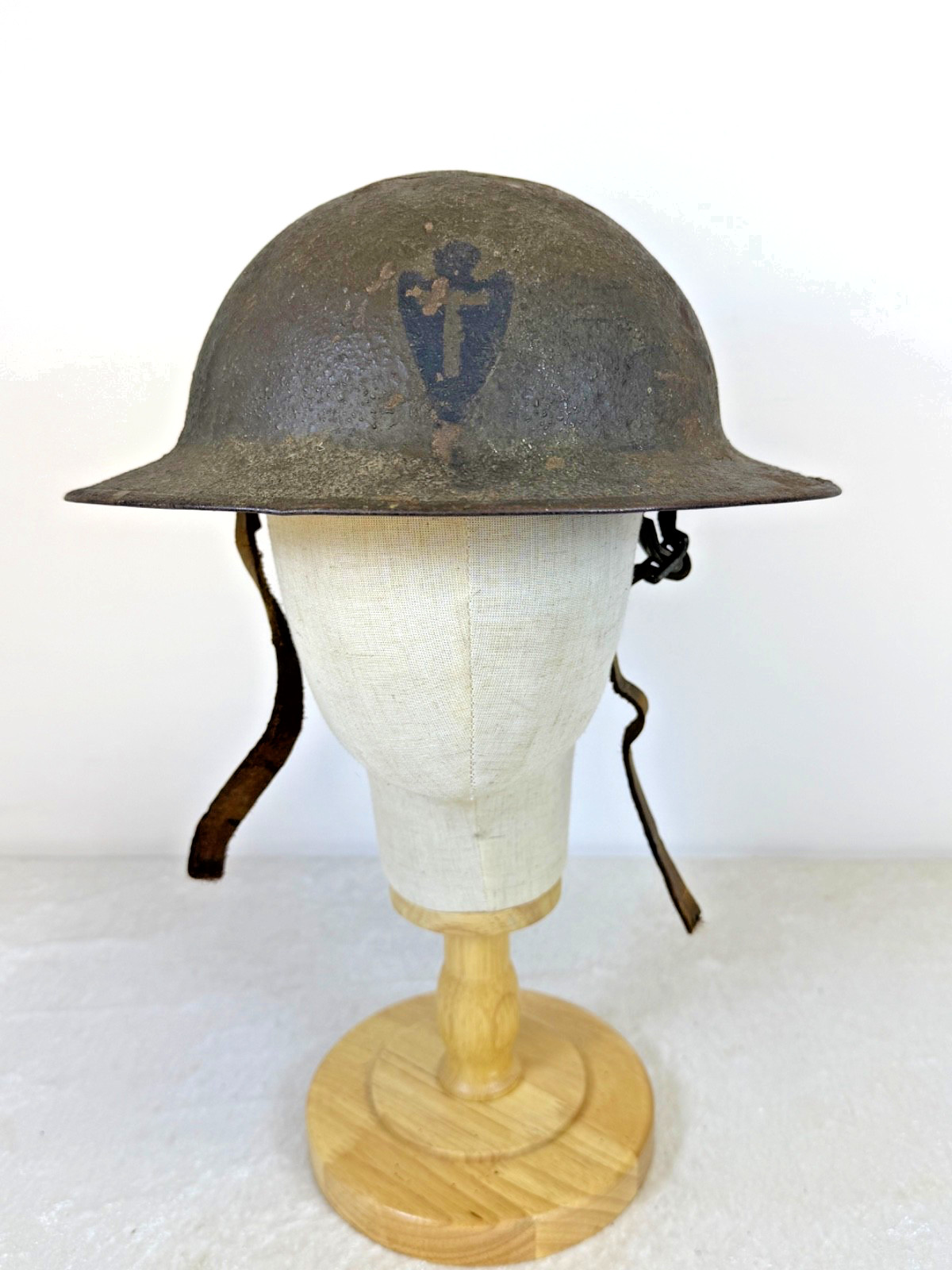 WWI  - WW1 US M1917 DOUGHBOY HELMET WITH PAINTED 36TH DIVISION EMBLEM