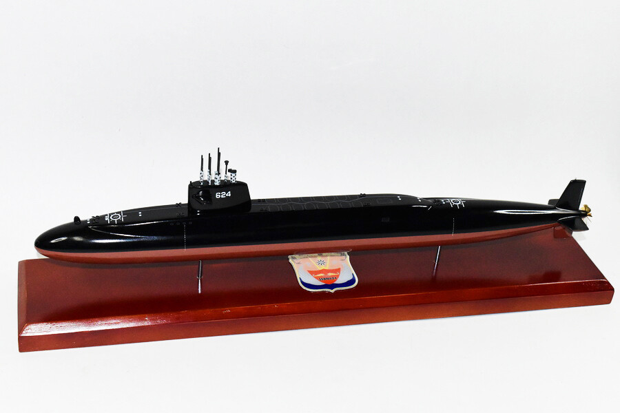 USS Woodrow Wilson SSBN-624 Submarine Model,  US Navy, Scale Model, Mahogany