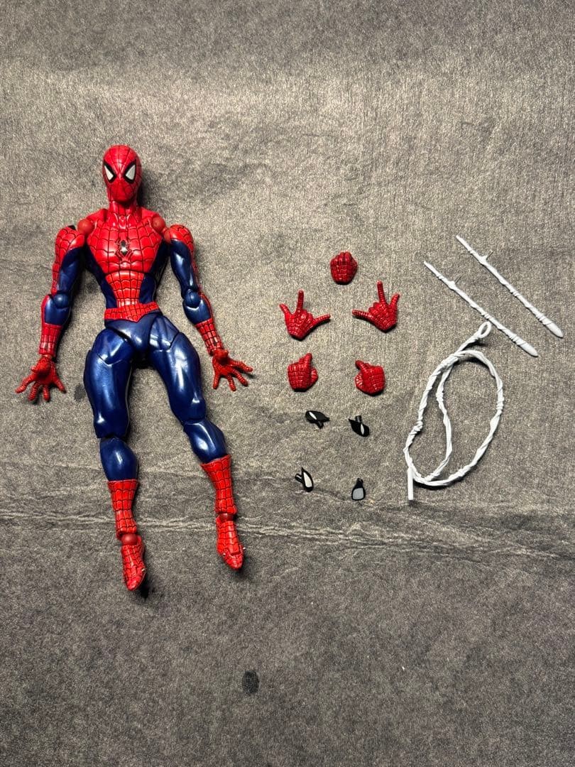 Kaiyodo Amazing Yamaguchi No.002 Spider-Man Action Figure display pose accessori