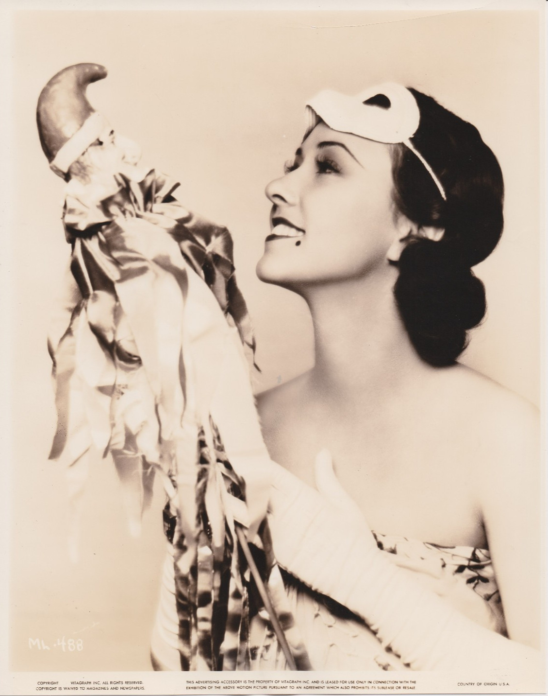 1935 Press Photo Actress Margaret Lindsay with Puppet \