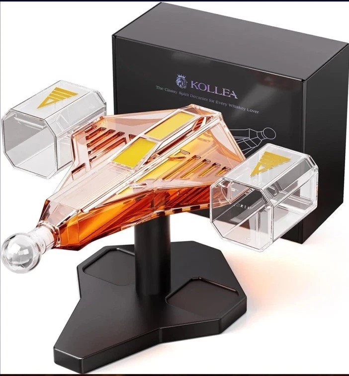 Kollea Space Warship Whiskey Decanter Set Magnetic Spaceship Glass In Silver