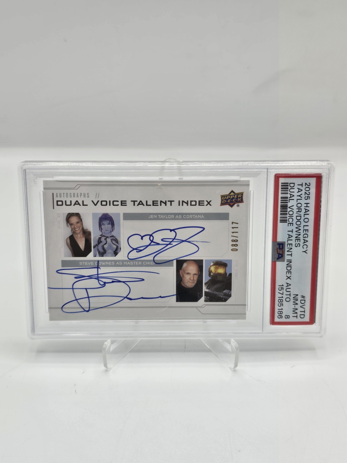 Upper Deck Halo Trading Card Dual Voice Talent Auto Master Chief & Cortana PSA 8