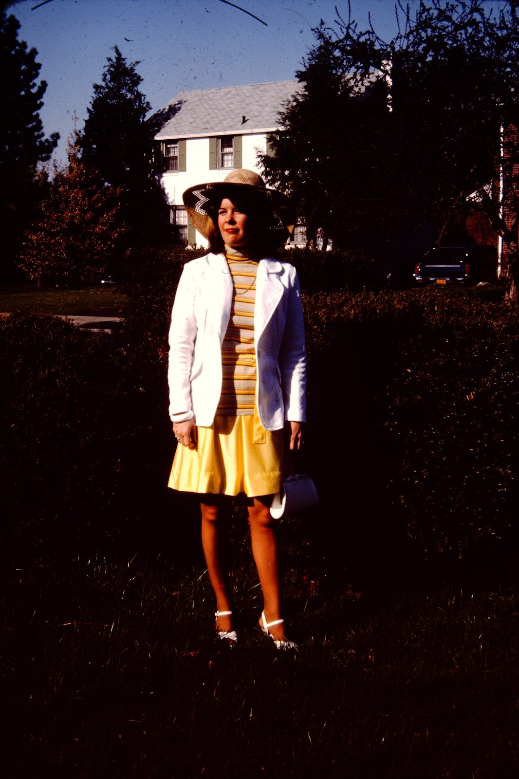 MAY 1977 Woman Fashion Slide BK-C