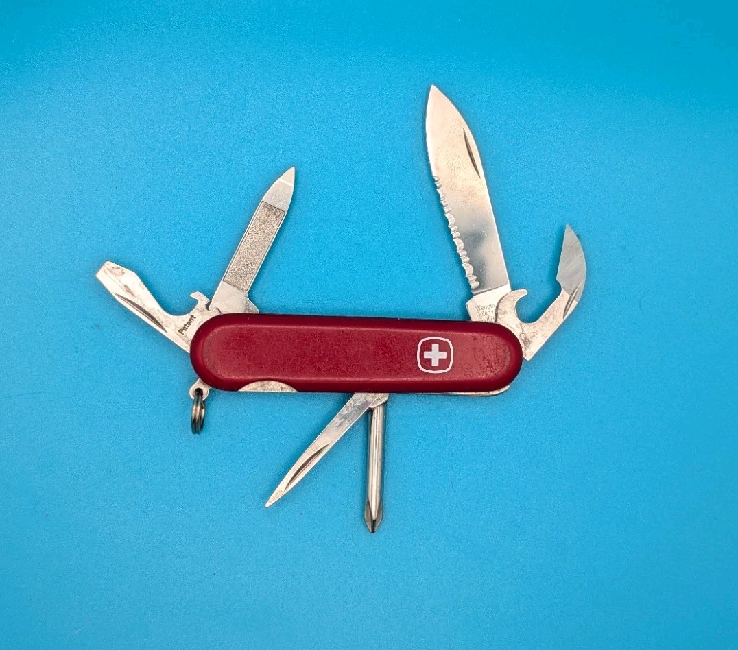Wenger Highlander Red Swiss Army Knife Multi Tool 85mm