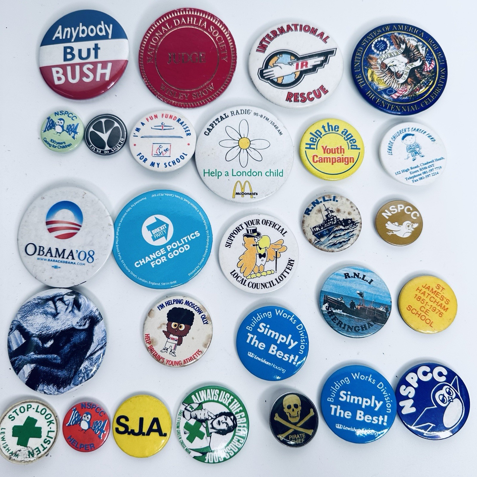 Vintage Charity Campaign Pin Badges Job Lot x27 NSPCC RNLI Obama 2008 Pinback 27