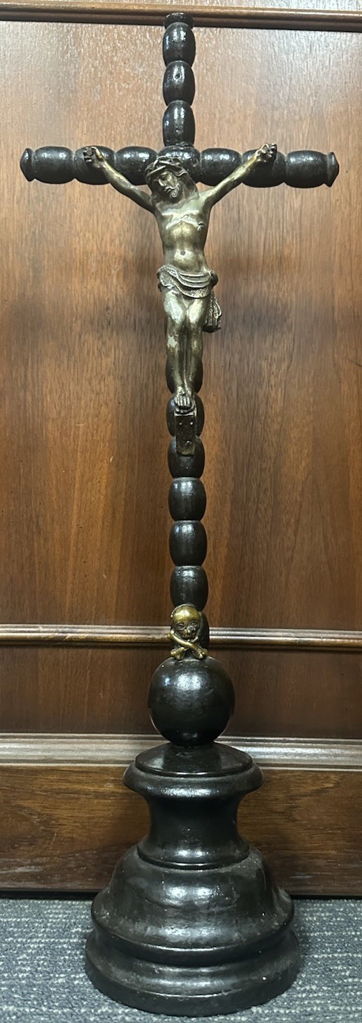 ANTIQUE 19.5” WOODEN CATHOLIC CRUCIFIX METAL CHRIST ALTAR CROSS