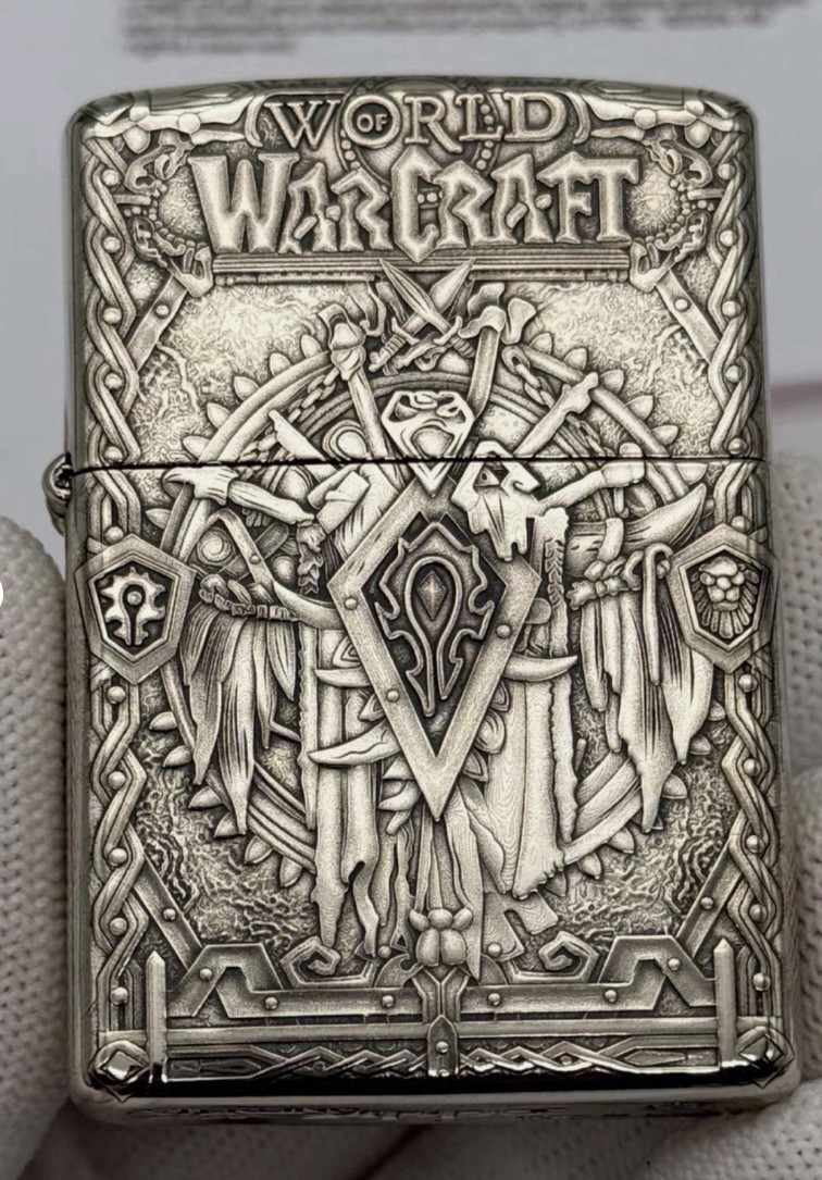 Zippo World of Warcraft Silver Windproof Lighter Collectible New With Box