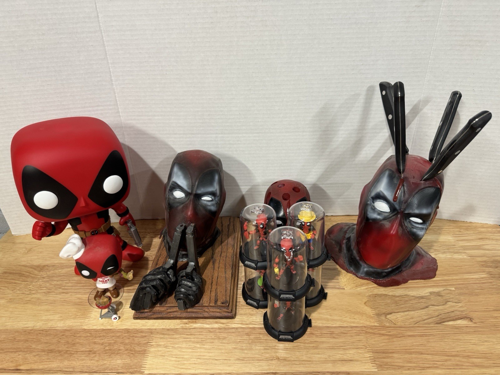 Deadpool Collectible lot VHTF RARE Pieces - Jack Thrasher - Funko - Capsule fig