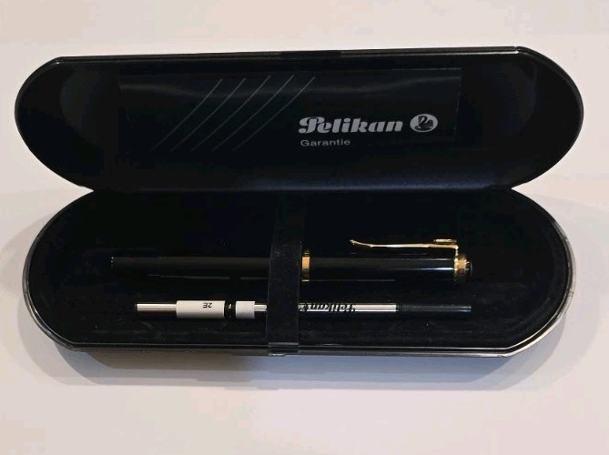 Pelikan R400 Rollerball Pen Blue Ink W Germany Excellent in Box W/booklet