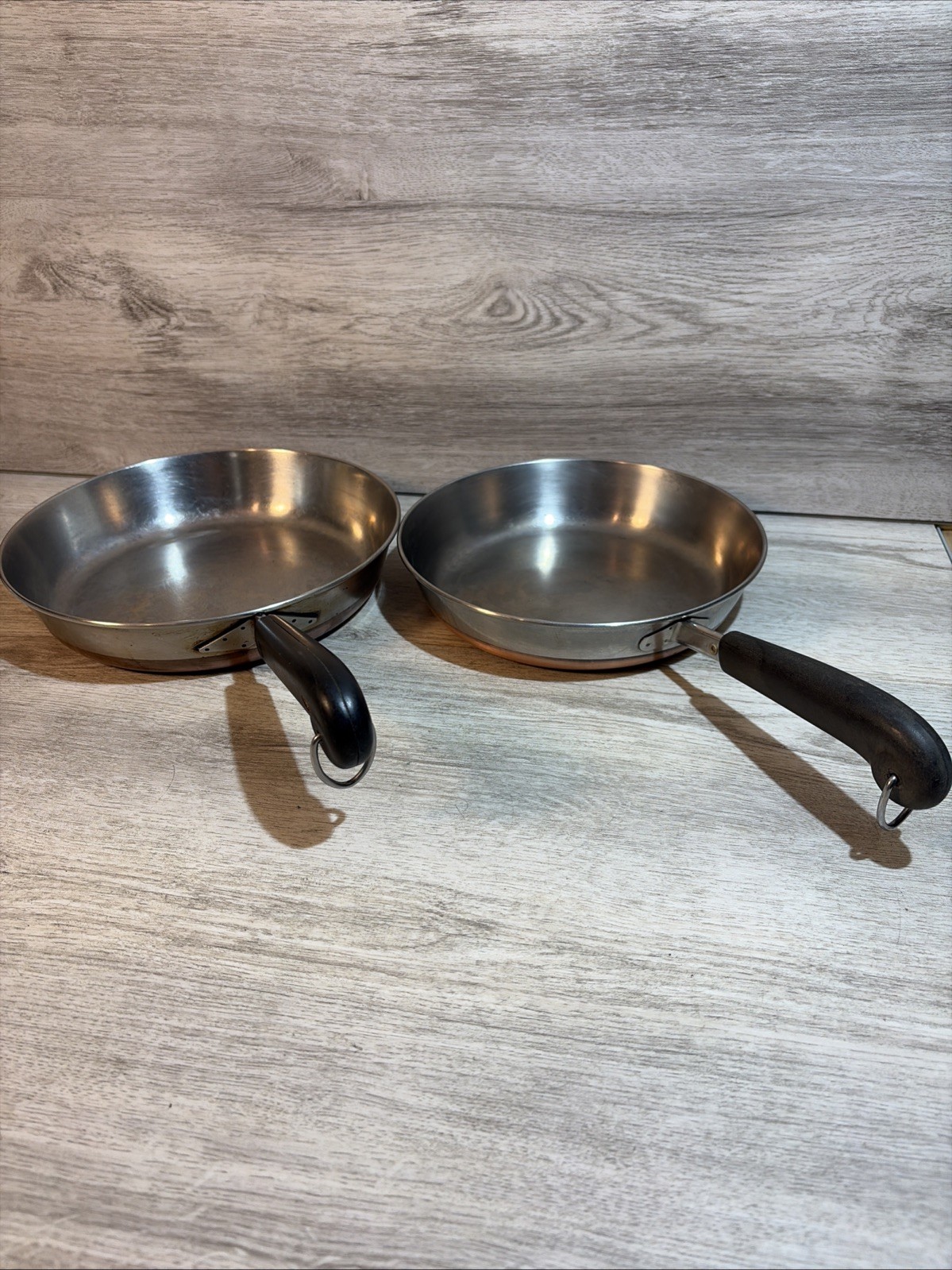 Set of 2 Revere Ware Vintage Copper Bottom Skillets  9.5