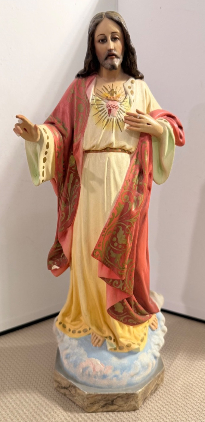 ~VINTAGE SPANISH OLOT SACRED HEART OF JESUS W/ GLASS EYES  STATUE 12 1/4