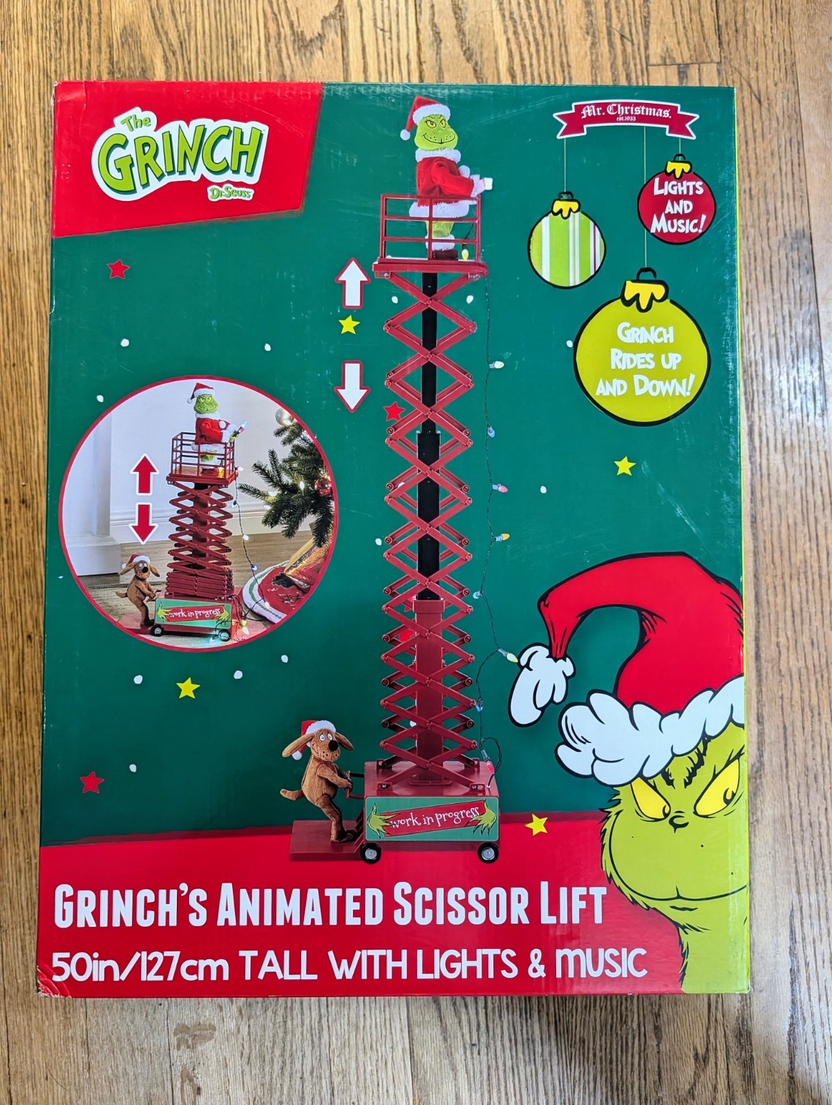 (NEW) Mr Christmas Grinch 50 in. Animated and Musical Lift