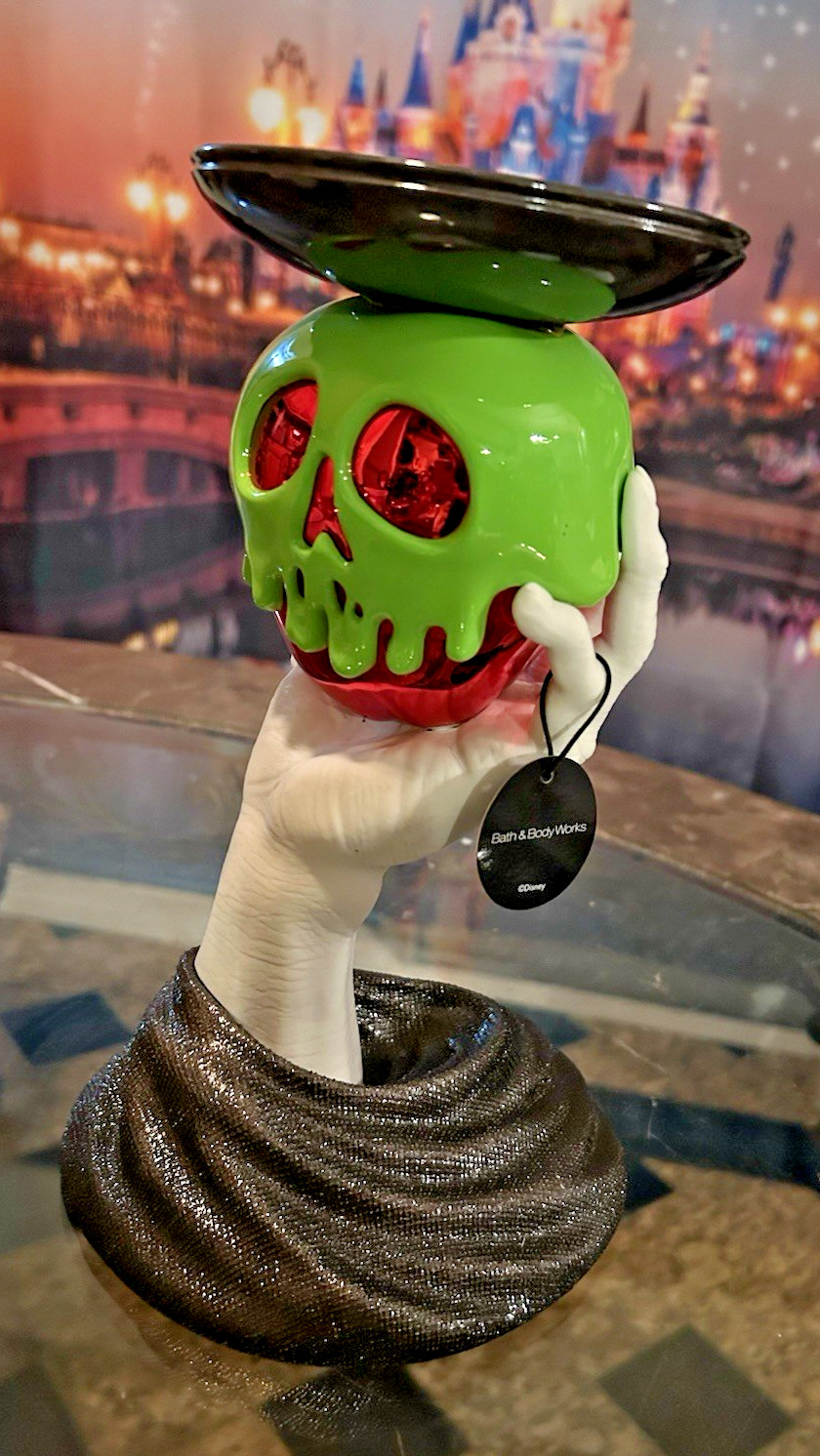 DISNEY VILLAINS BATH BODY WORKS EVIL QUEEN POISON APPLE CANDLE HOLDER *NEW*