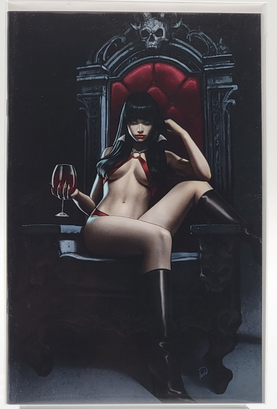 Vampirella #666 Ivan Talavera 616 Throne Virgin Variant A LTD 500 