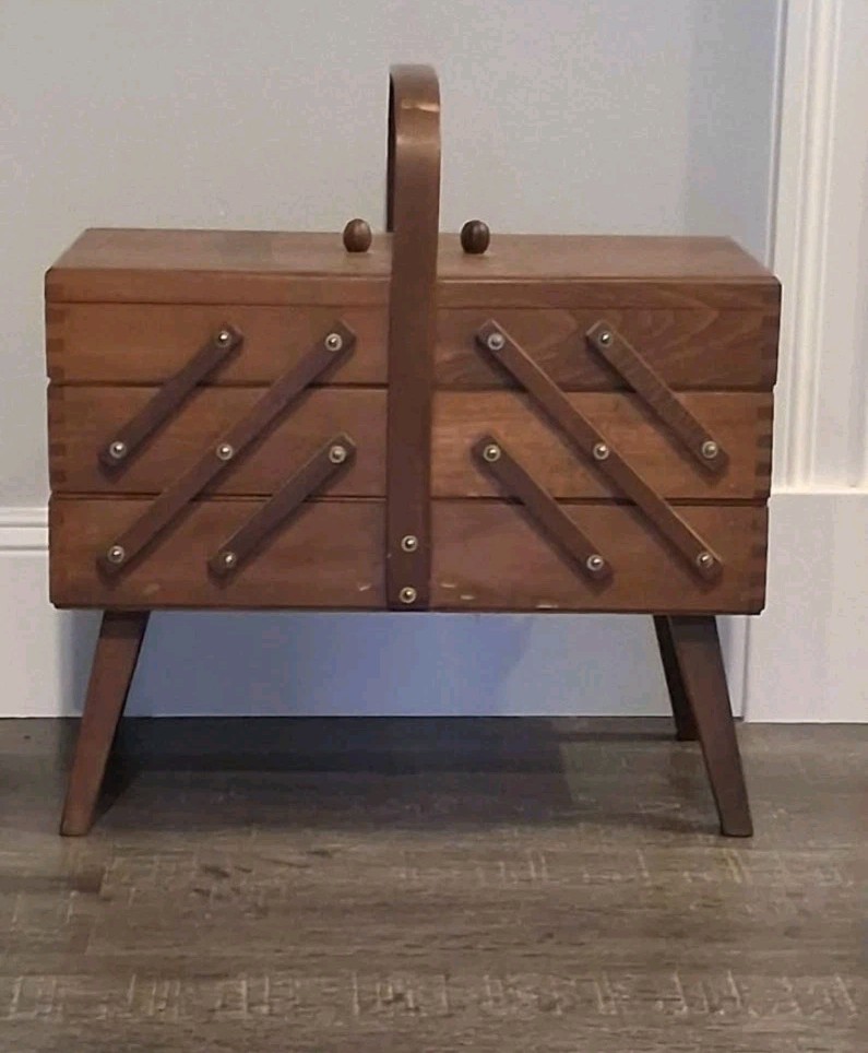 VTG MCM Romanian Made Wood Cantilevered, Accordion Hobby or Sewing Box/Organizer