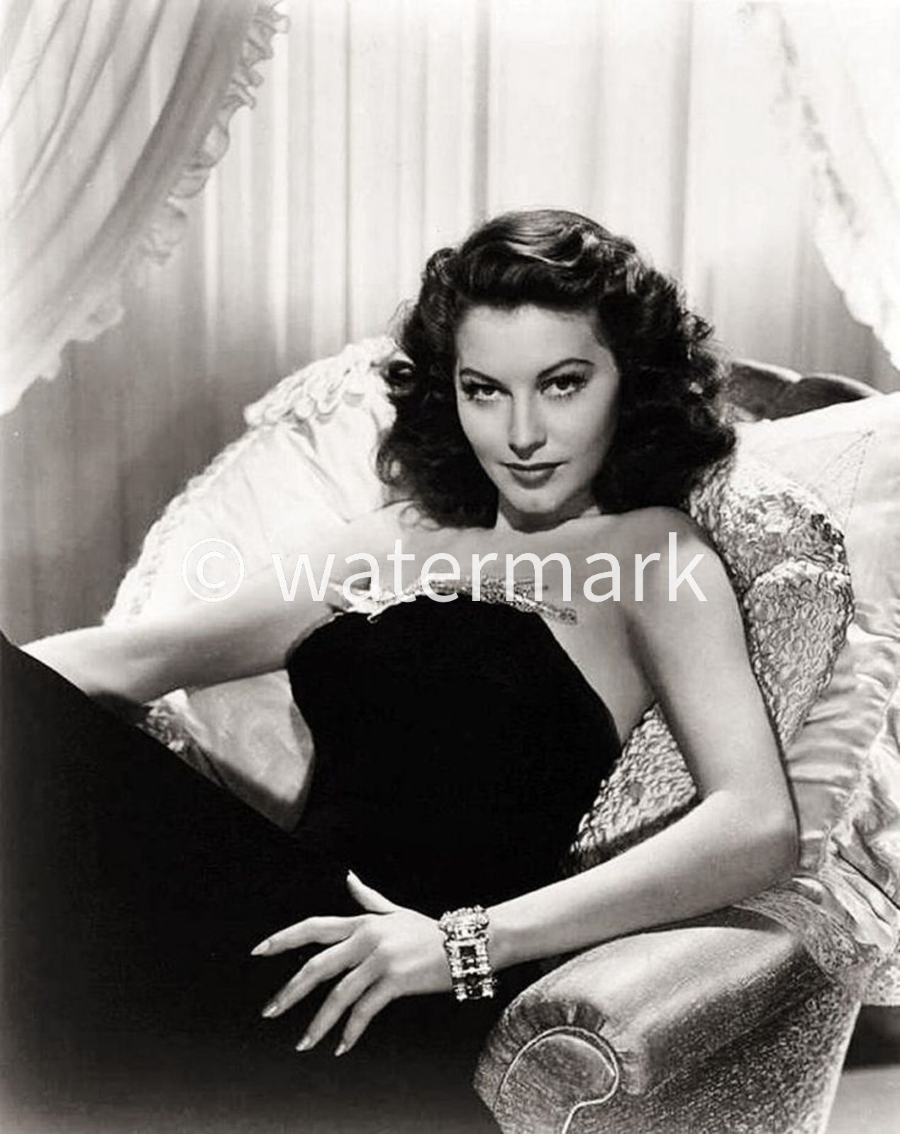 AVA GARDNER - 8x10 Photo - Golden Age Glamour Shot Hollywood Royalty Publicity S