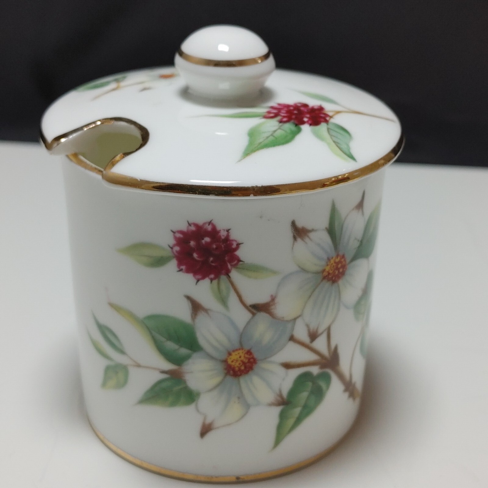 Vtg Hammersley 'Dogwood Blossom' Jam Jar or Sugar Bowl w Lid Bone China R4