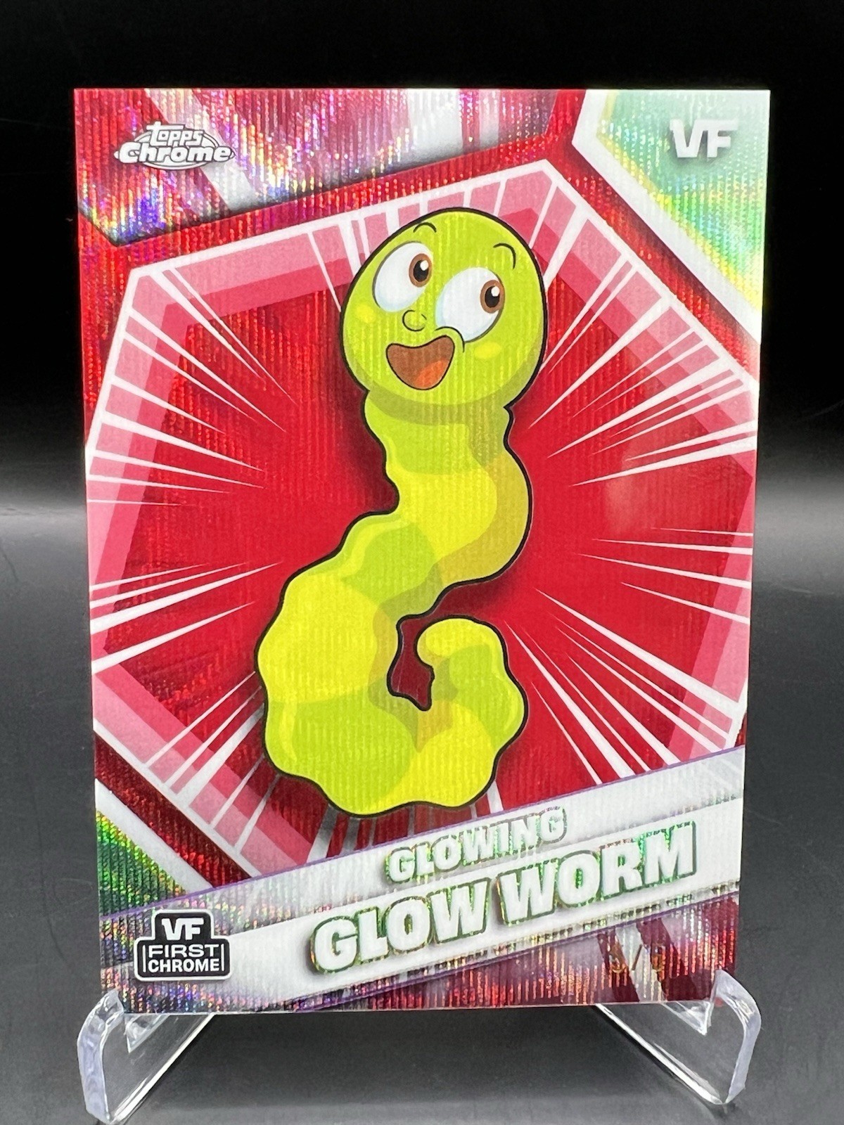 Glowing Glow Worm 2026 Topps Chrome Veefriends Red Wave 5/5 Hobby Exclusive