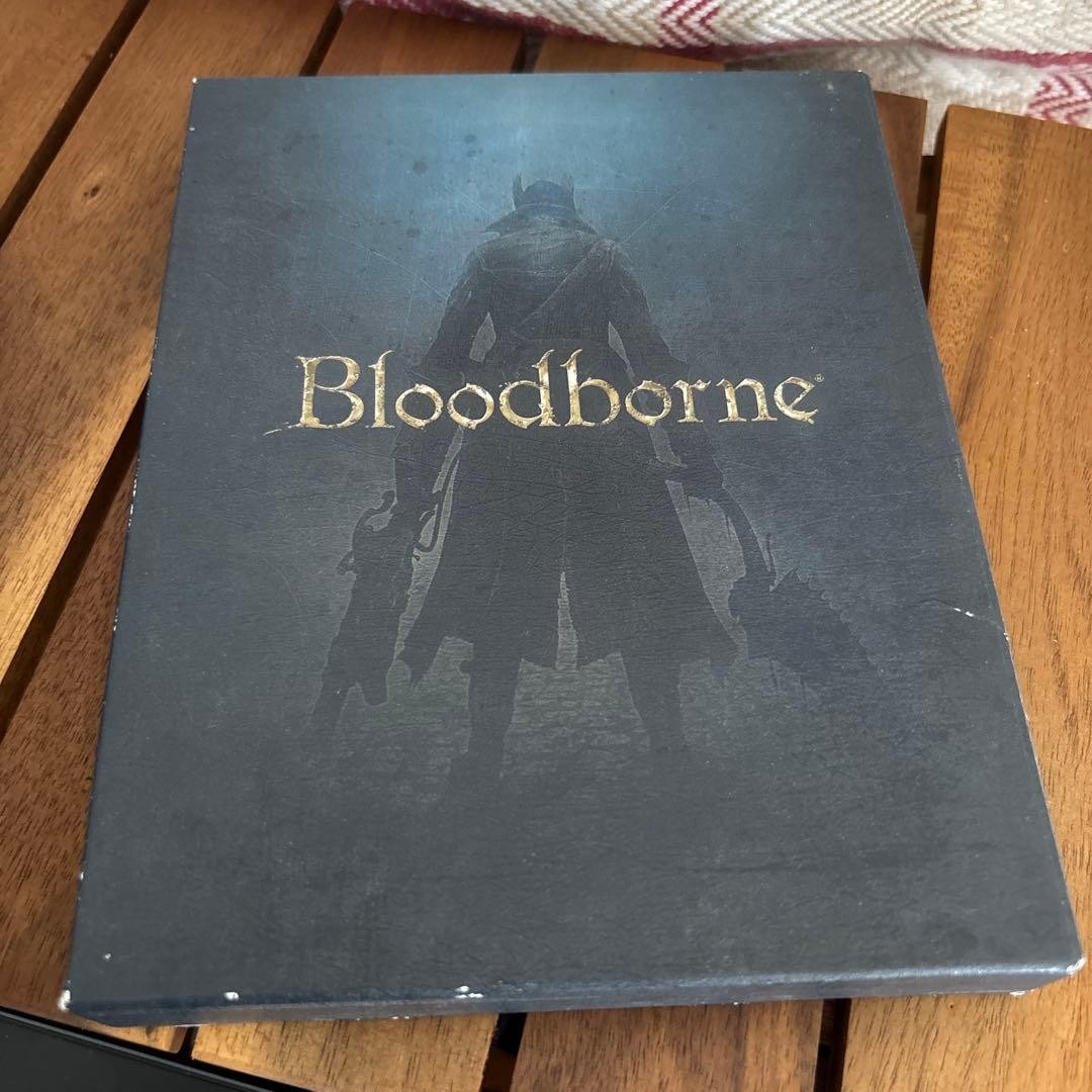 PS4 Bloodborne First Limited Edition Artbook