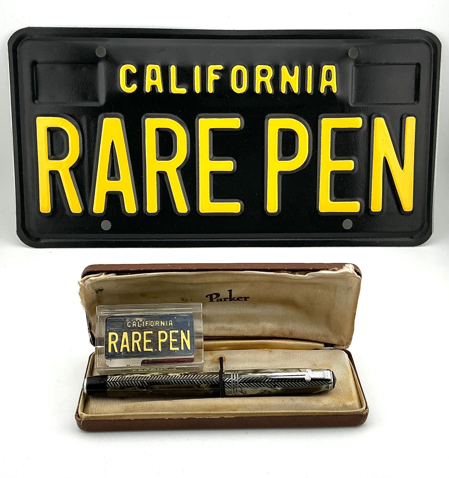 Vintage Large  PARKER ROYAL CHALLENGER Sword Fountain Pen 14K Med FLEX boxed
