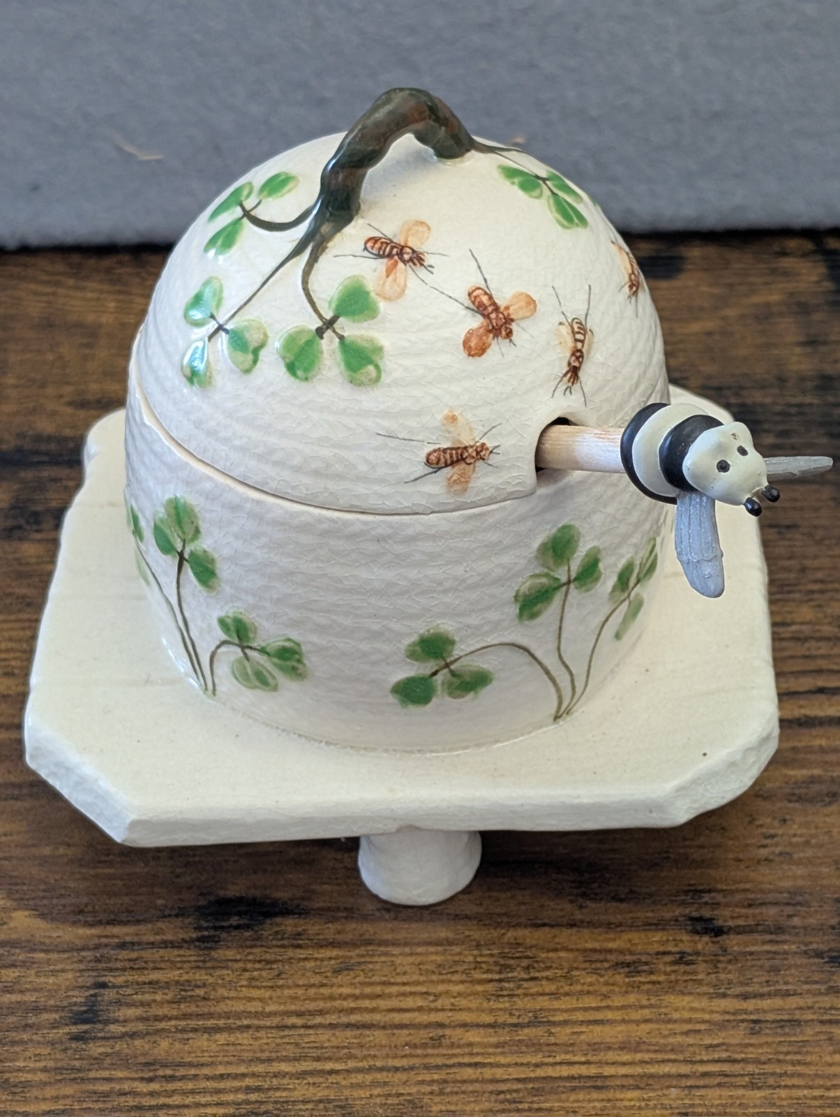 Vtg Japanese Honey Pot With Stand BelLeek Shamrock With Dipper