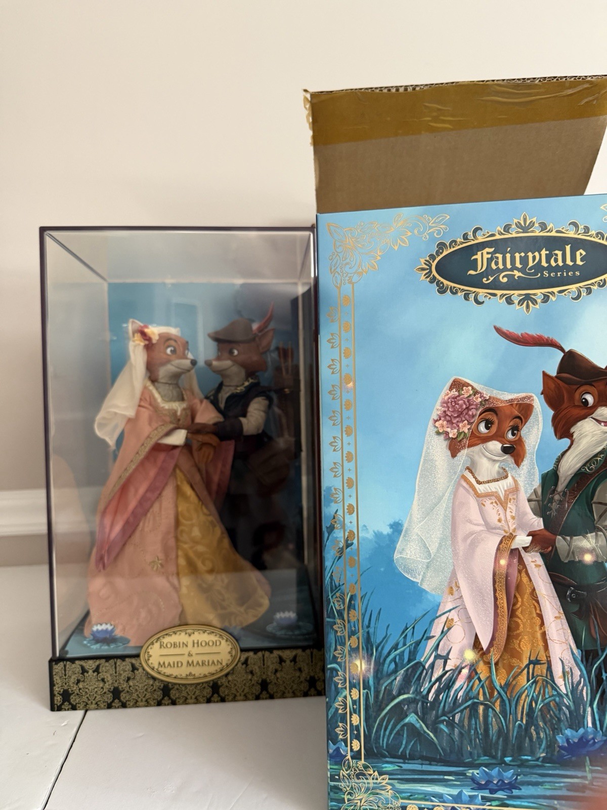 Disney Designer Fairytale Collection Robin Hood & Maid Marian Dolls LE #379 NIB