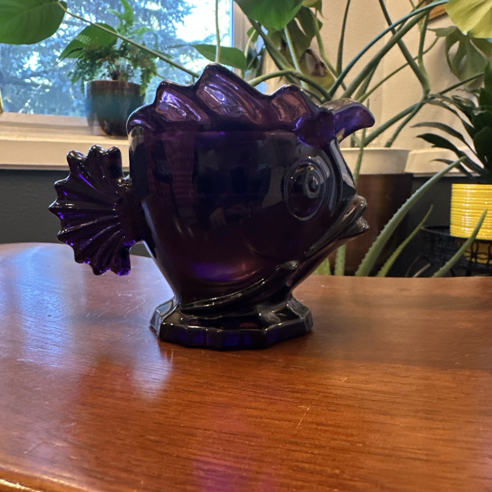 Vintage Fostoria Amethyst Fish Pattern Koi Purple Glass Kitsch