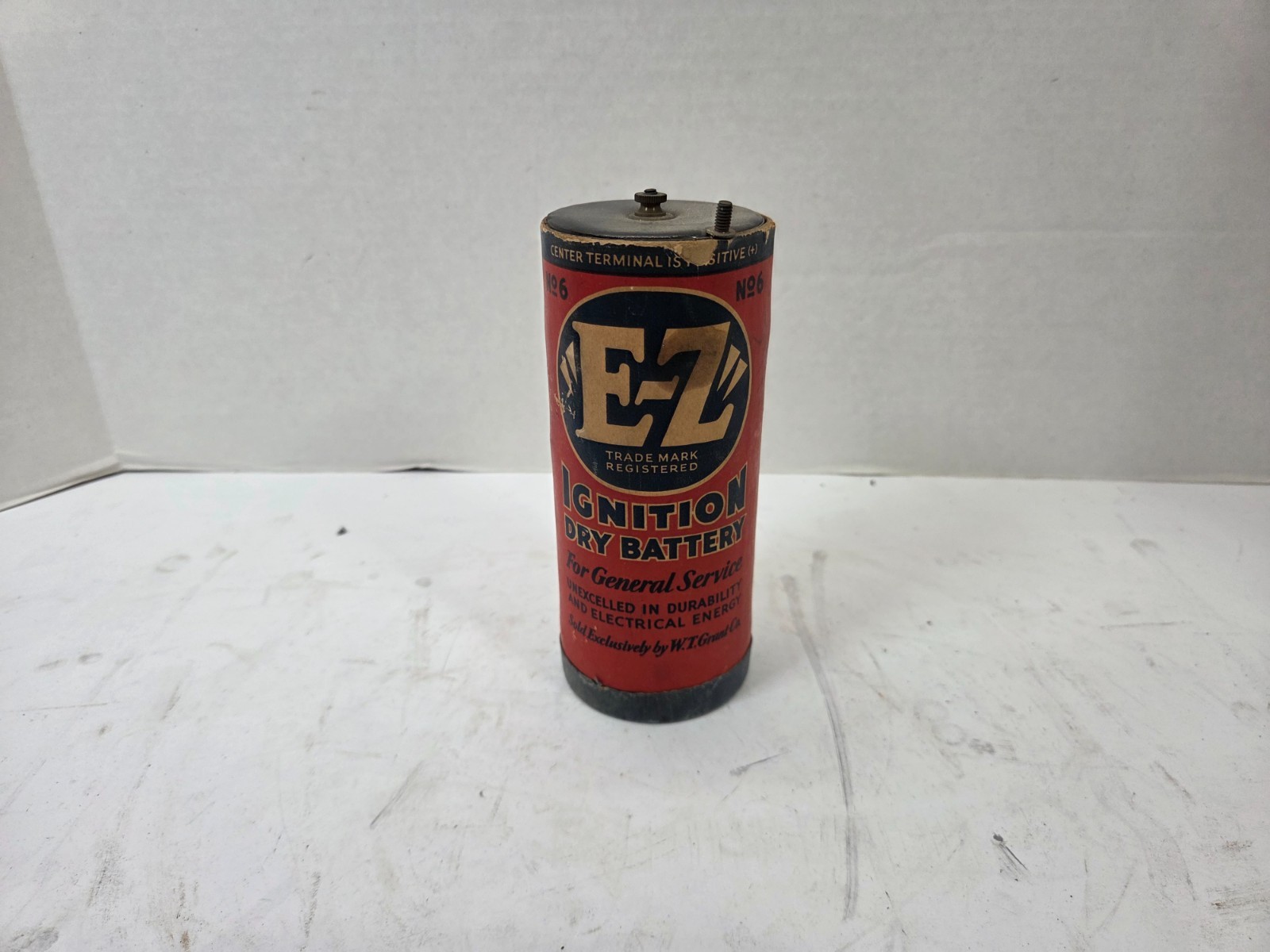 Antique E-Z Ignition dry cell battery NO.6 cylinder battery original