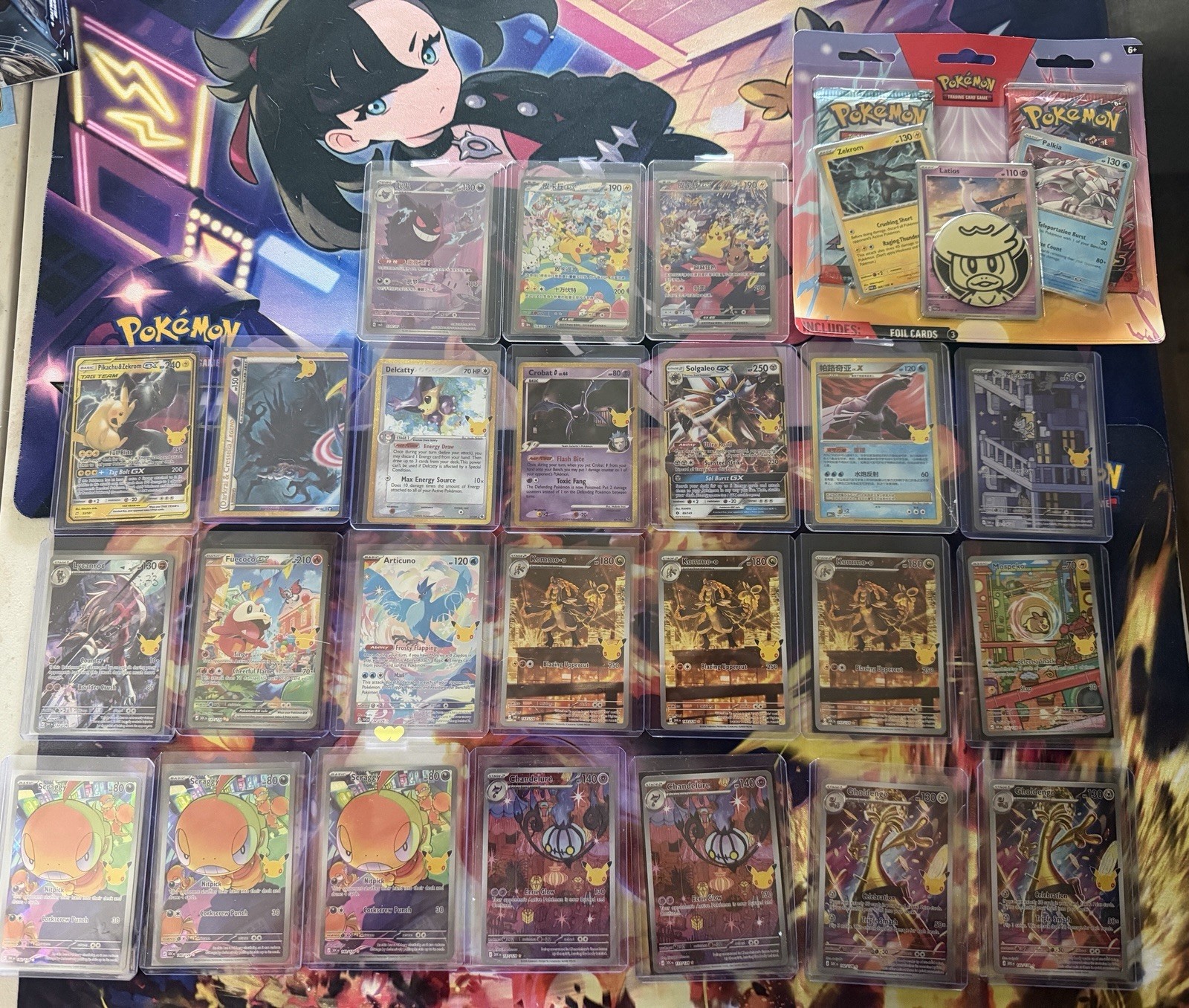 Pokemon Chinese/English Exclusive 30th Anniversary And Gem Pack (Pikachu/gengar)