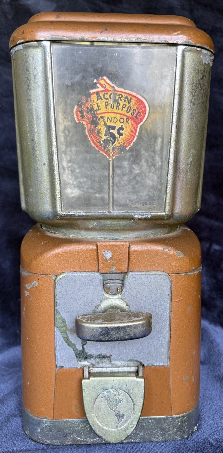 vintage Universal Vendors of St. Louis, MO 5¢ coin‑operated vending machine