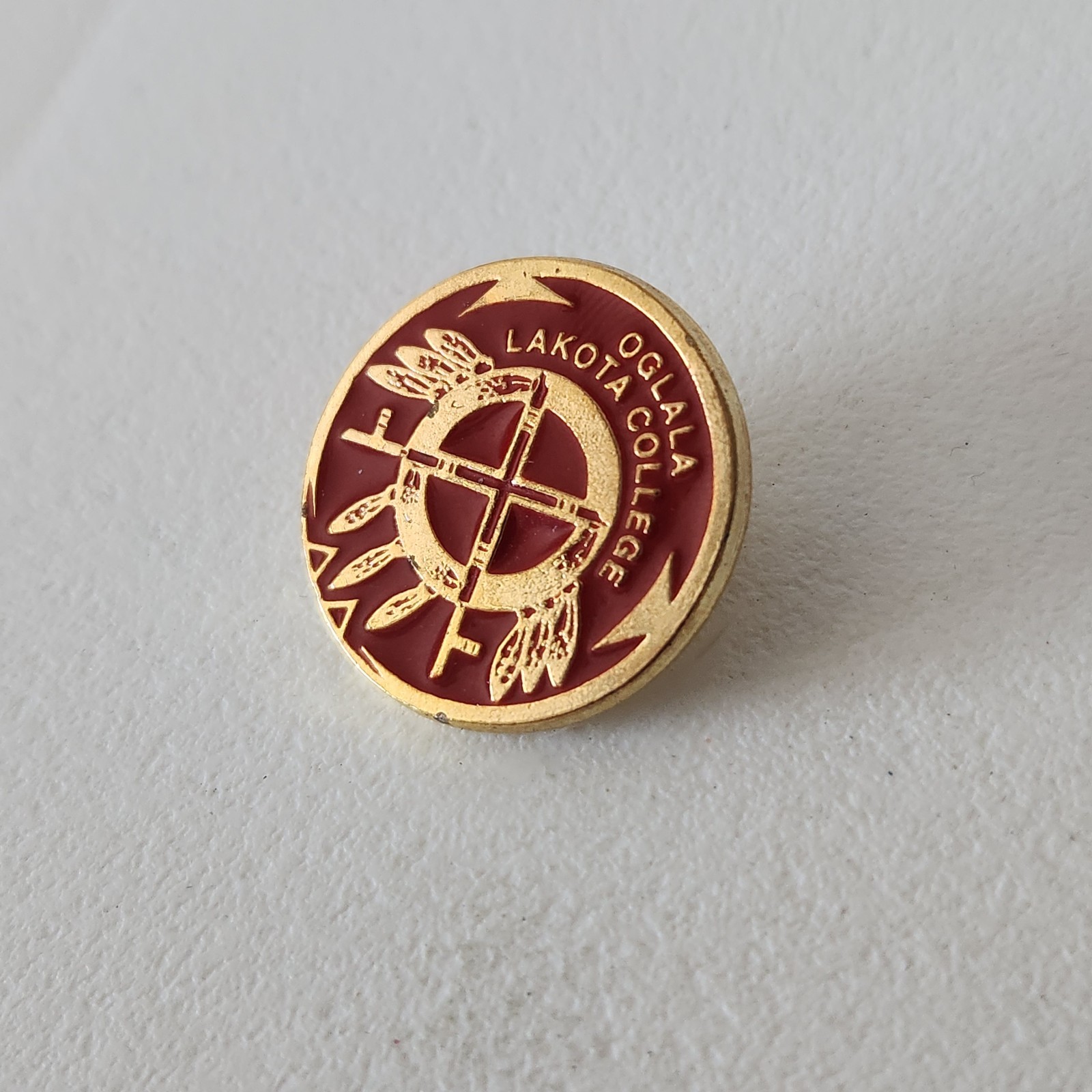 Vintage Oglala Lakota College Kyle South Dakota Lapel Hat Jacket Pin