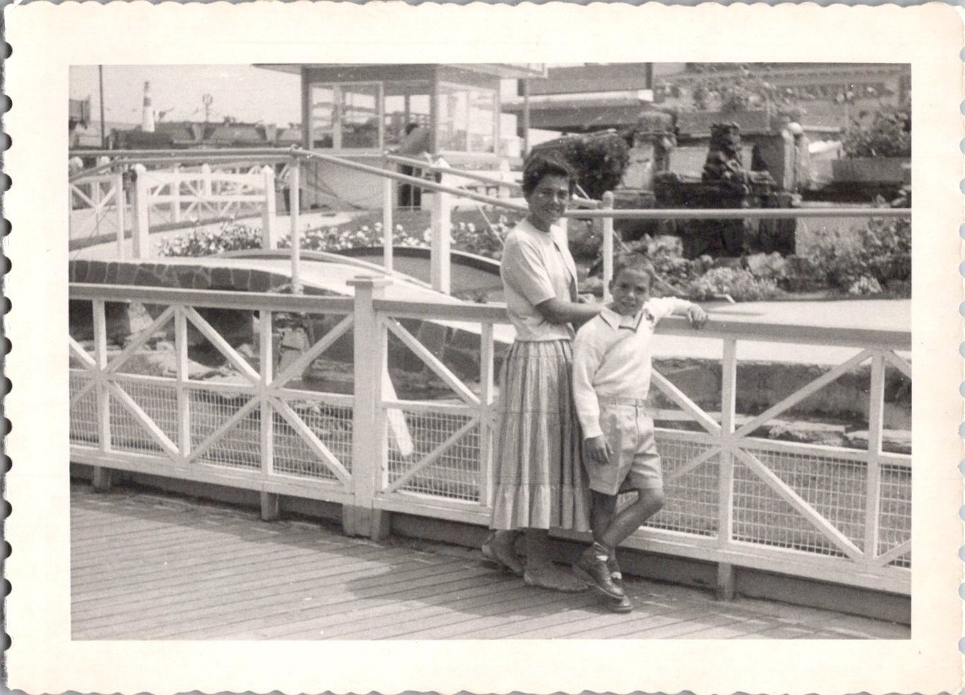 Vintage 1950s Snapshot Photo Woman & Boy Park Bridge Scalloped Edge Black &