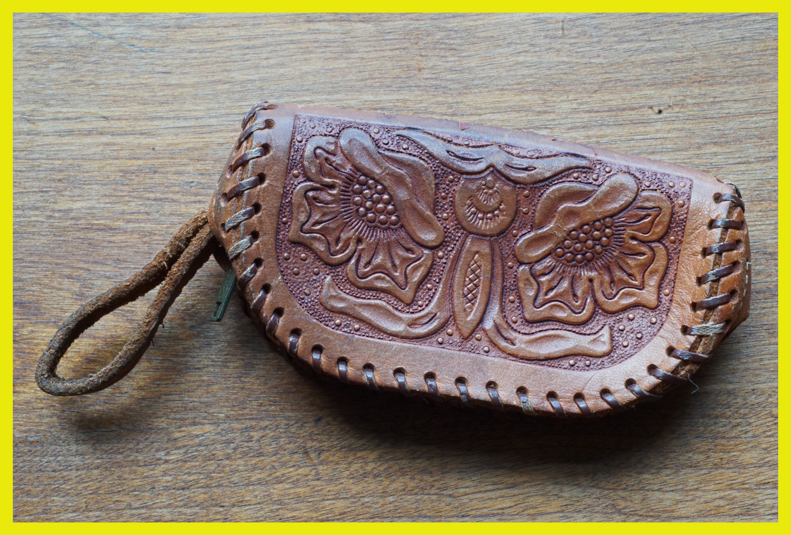 1957 Disneyland leather coin purse