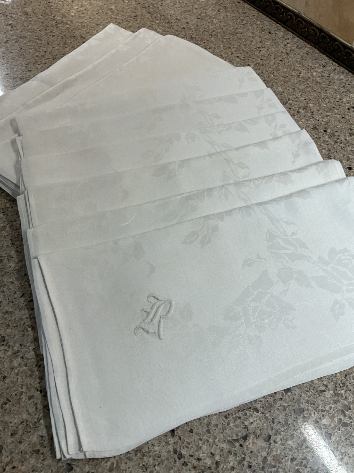 (9) Vintage Monogramed{R}DAMASK LINEN dinner NAPKINS ROSES X-LARGE 26” x 26”