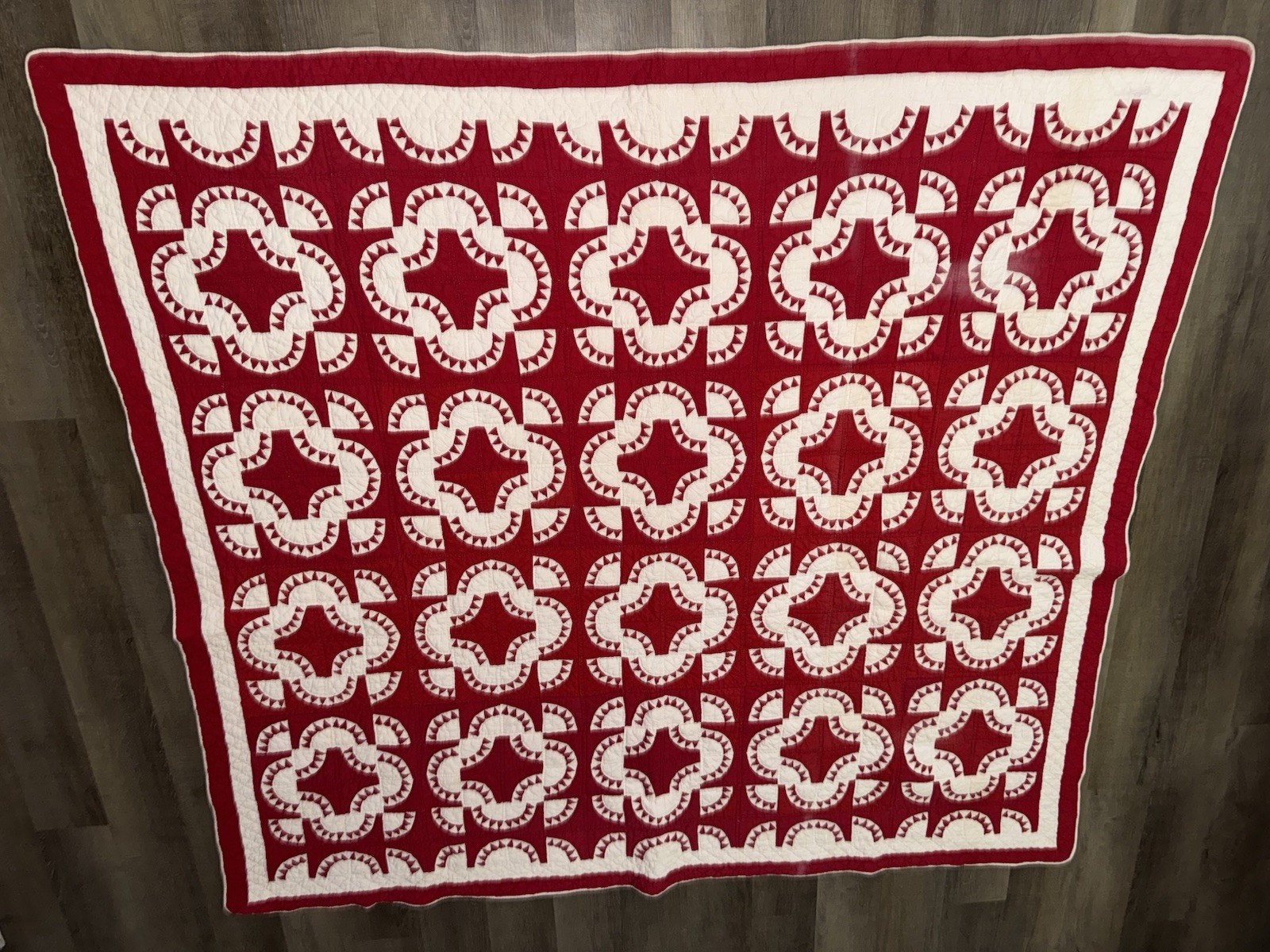 Antique c1900 Red White Pickle Dish Quilt Hand Pieced Quilted 72x72