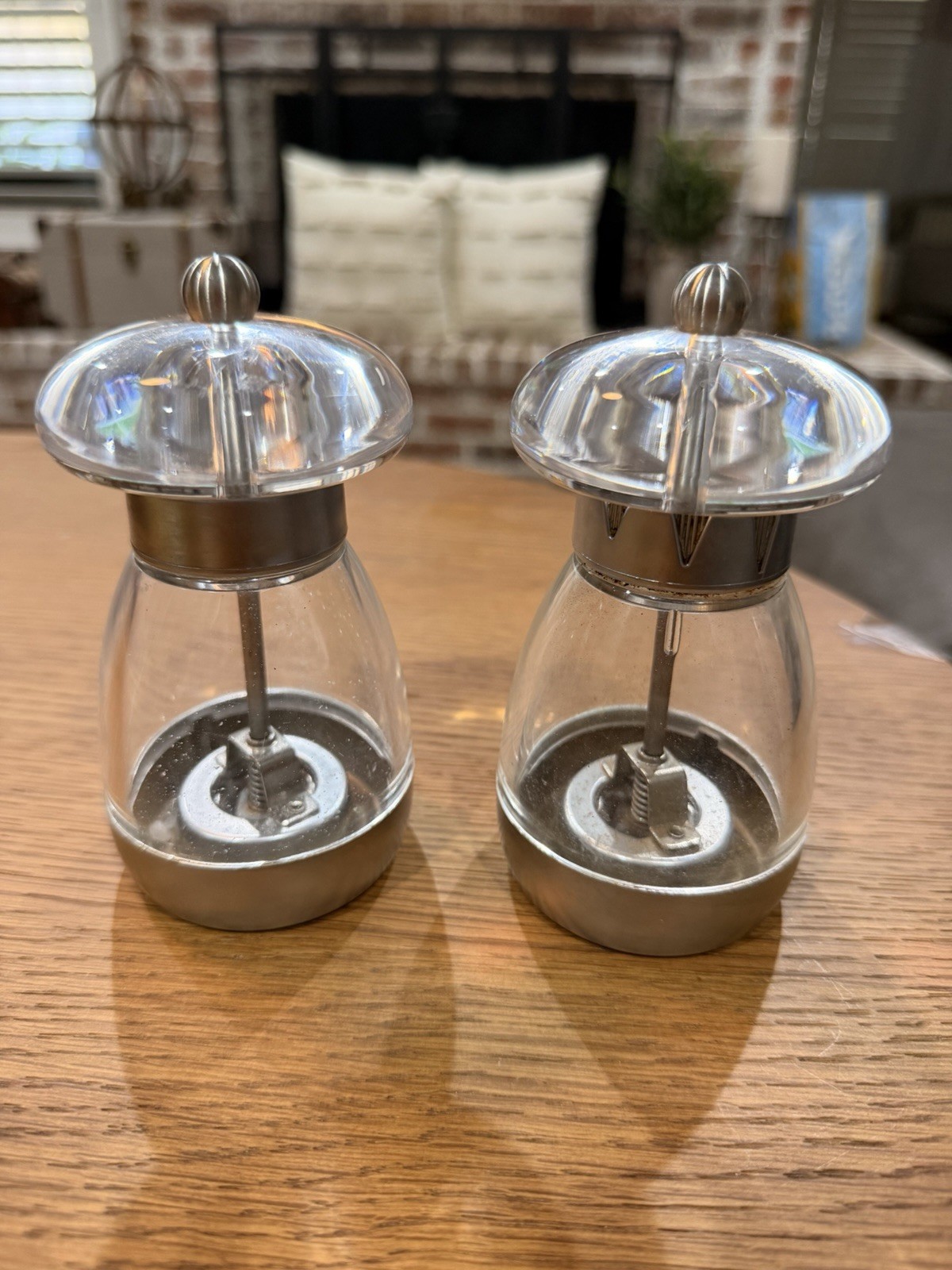 Vintage William Bounds Mushroom Salt & Pepper Mill Grinder Set Acrylic Chrome
